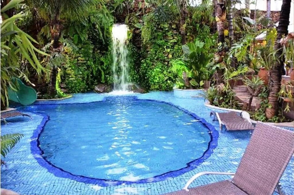 Swimming pool in Beira Rio Palace Hotel