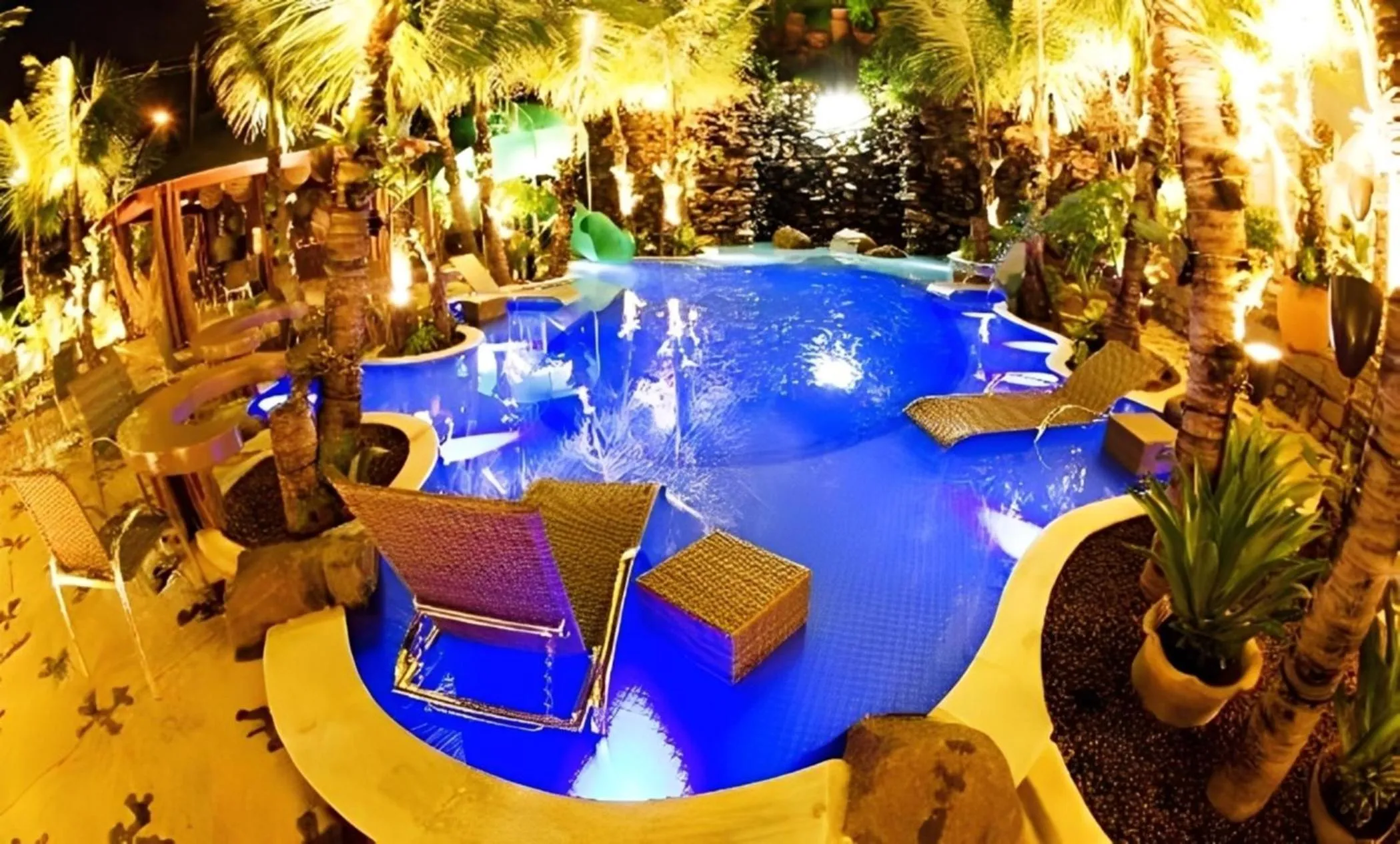 Swimming pool in Beira Rio Palace Hotel