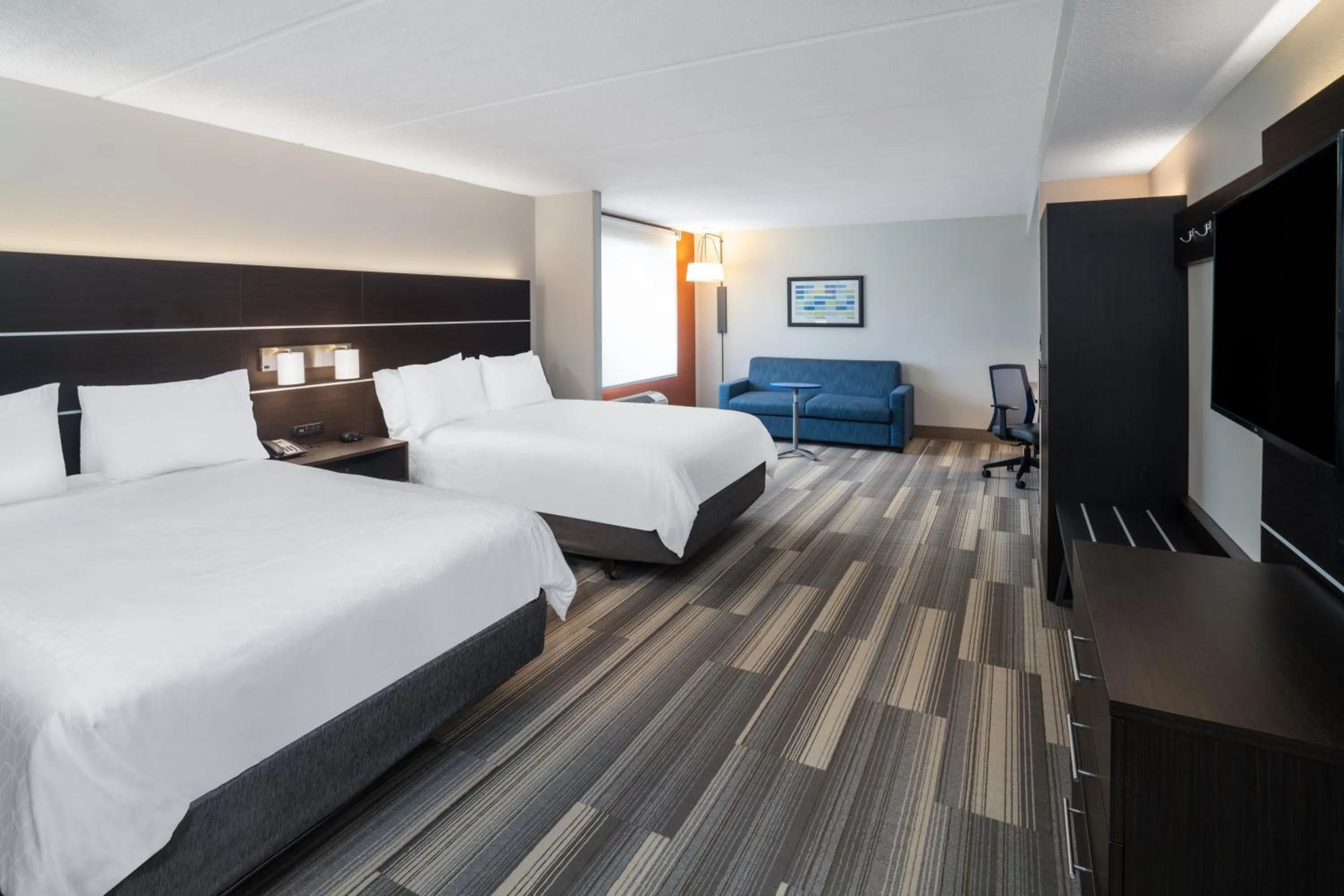 Photo of the whole room, Bed in Holiday Inn Express Hotel & Suites Bluffton at Hilton Head Area by IHG