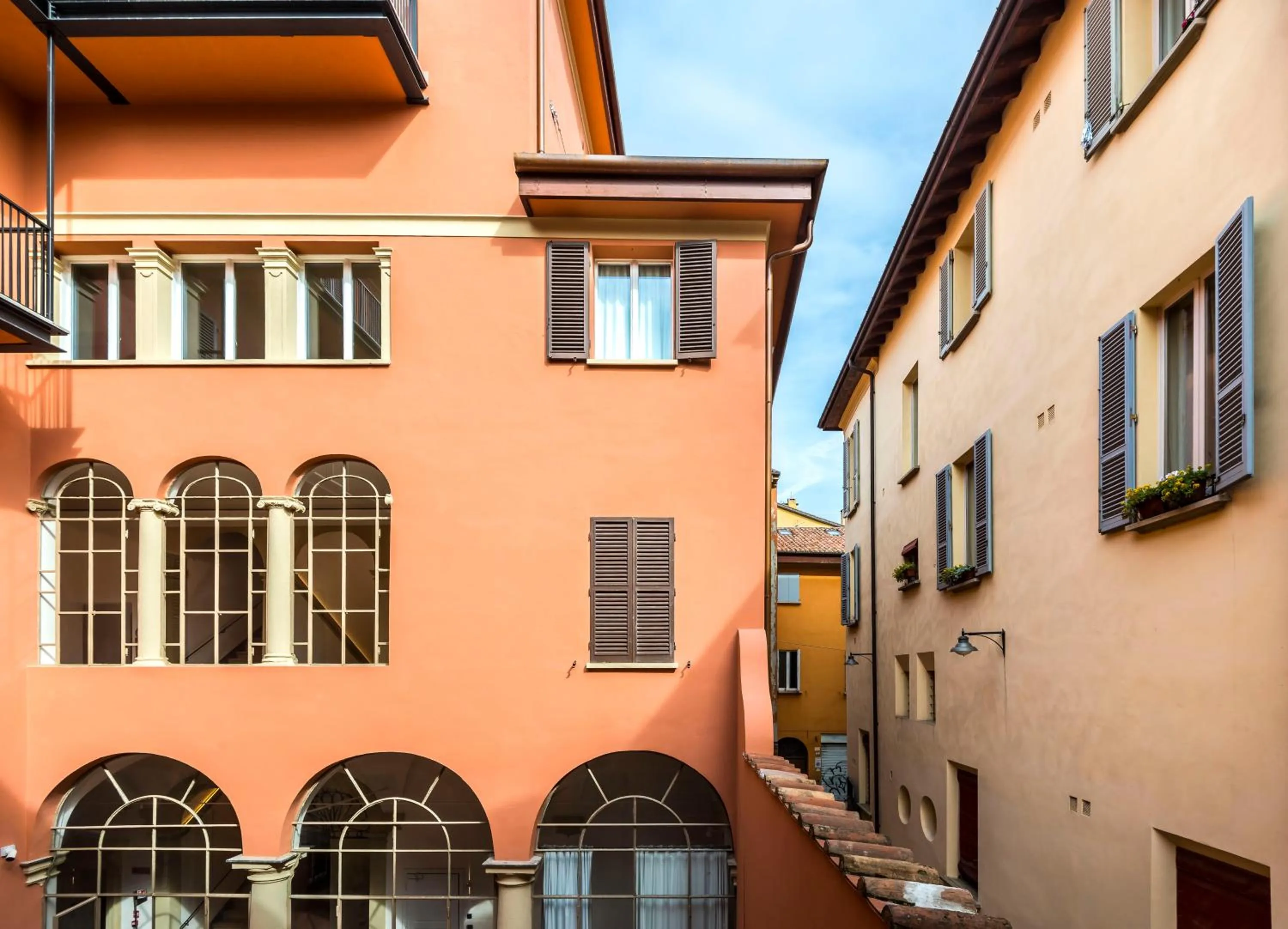 Property building in Design Club Collection