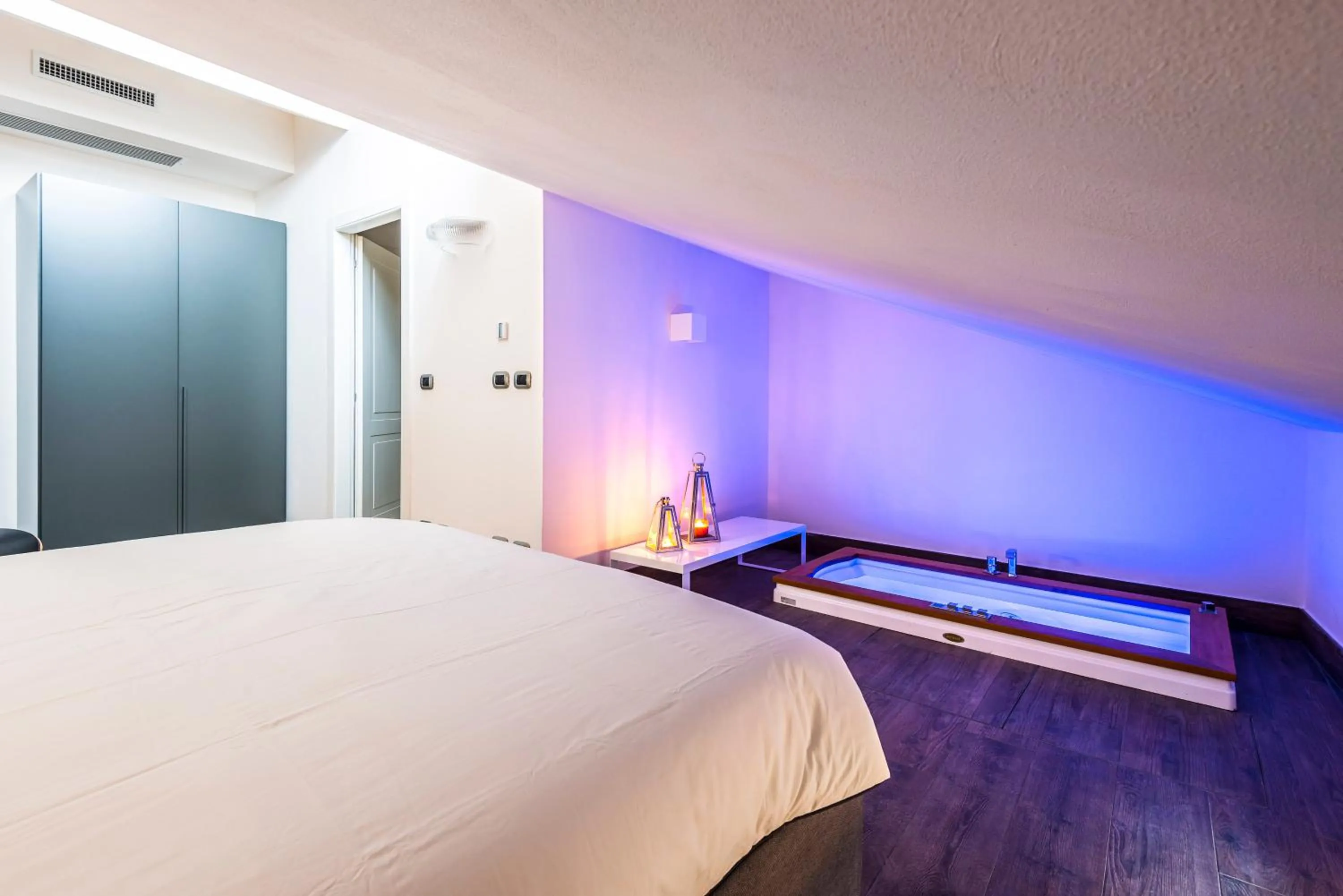 Bed in Design Club Collection