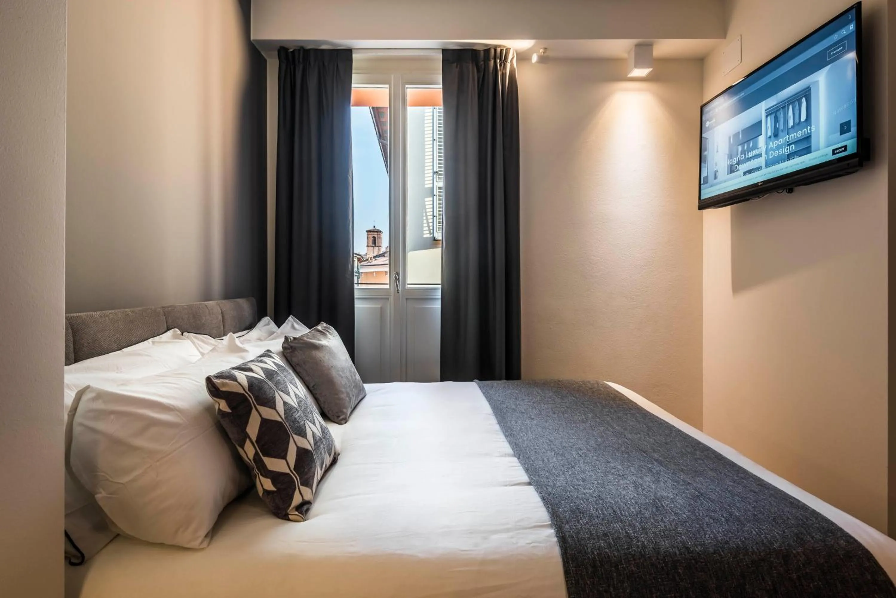 Bedroom, Bed in Design Club Collection