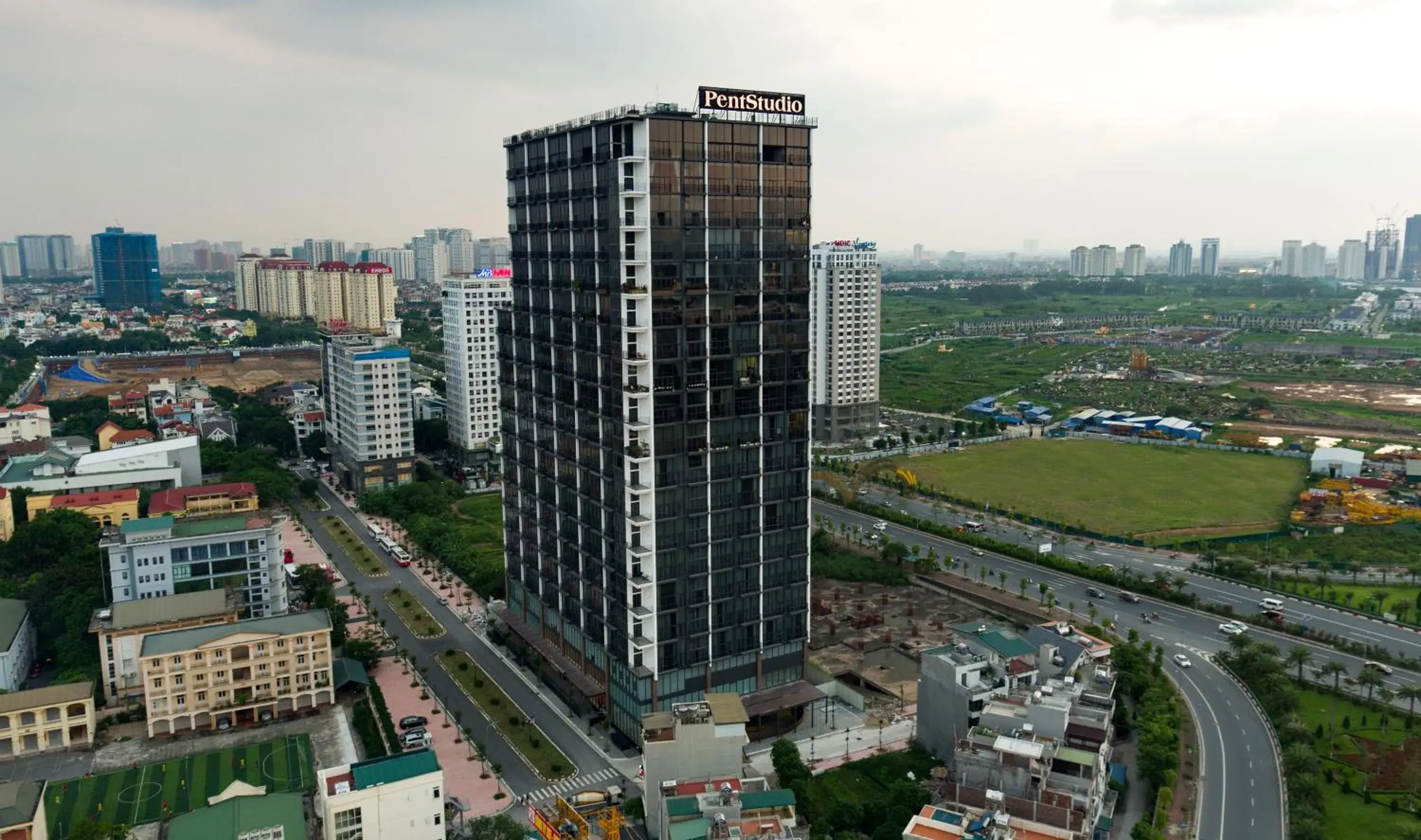 Property building in PentStudio West Lake Hanoi Property building in PentStudio West Lake Hanoi