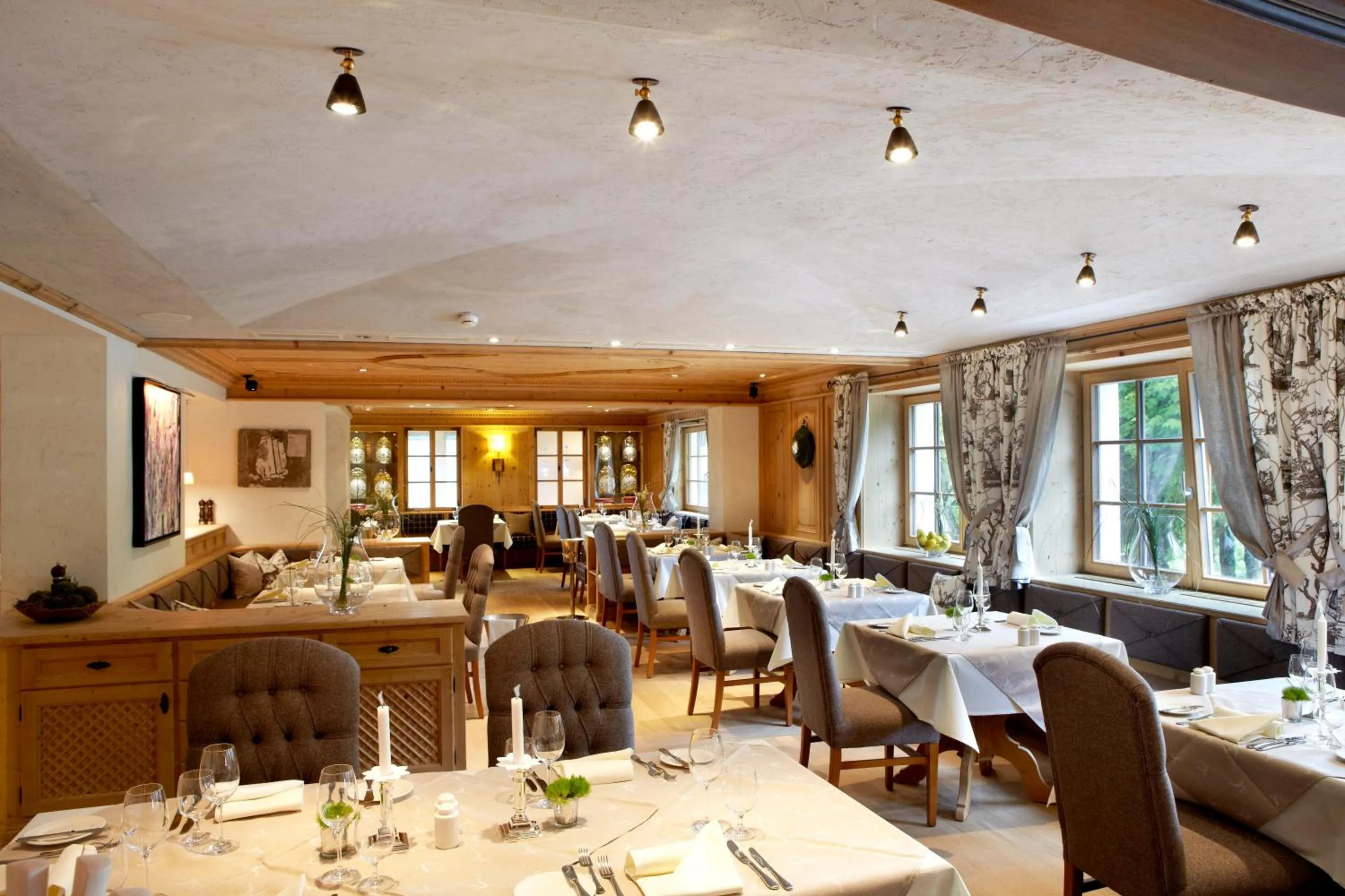 Restaurant/places to eat in Hotel Bergblick 5 Sterne