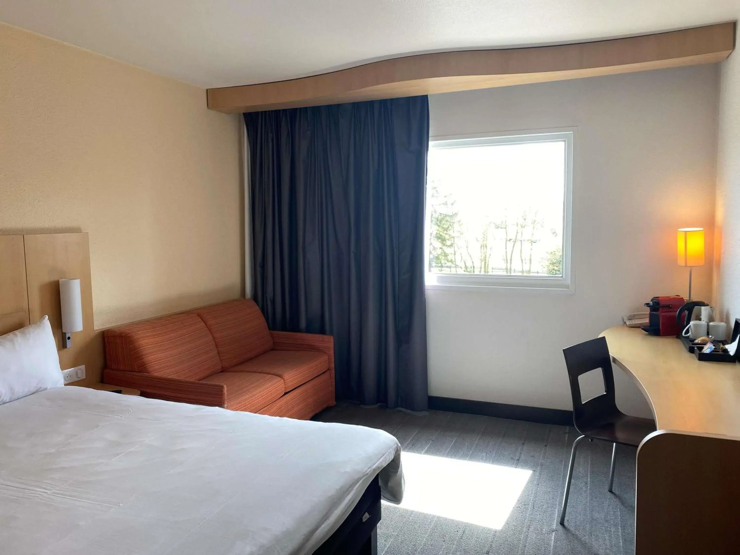 Bedroom, Bed in ibis Metz Nord Bedroom, Bed in ibis Metz Nord