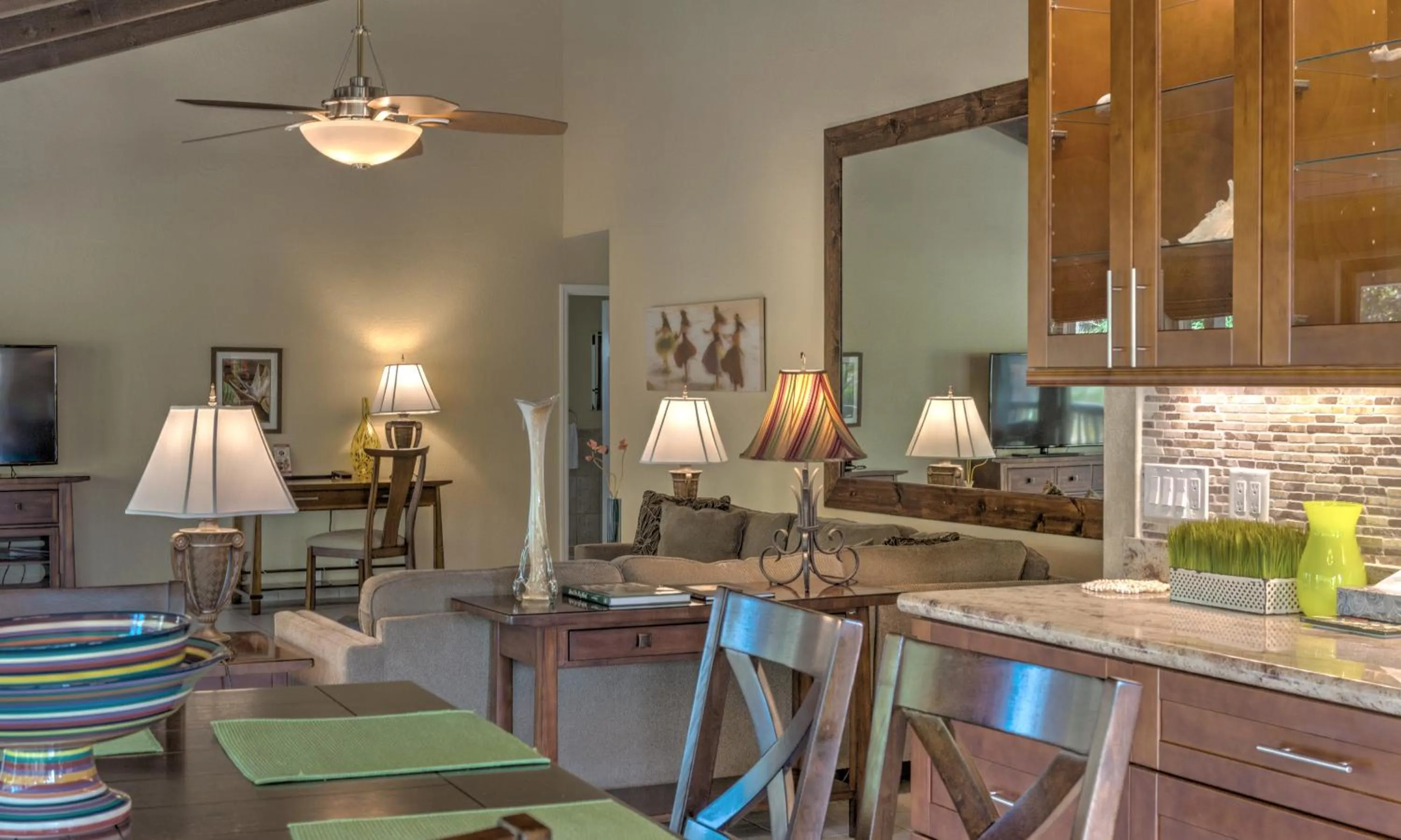 Living room in Kohea Kai Hotel Maui