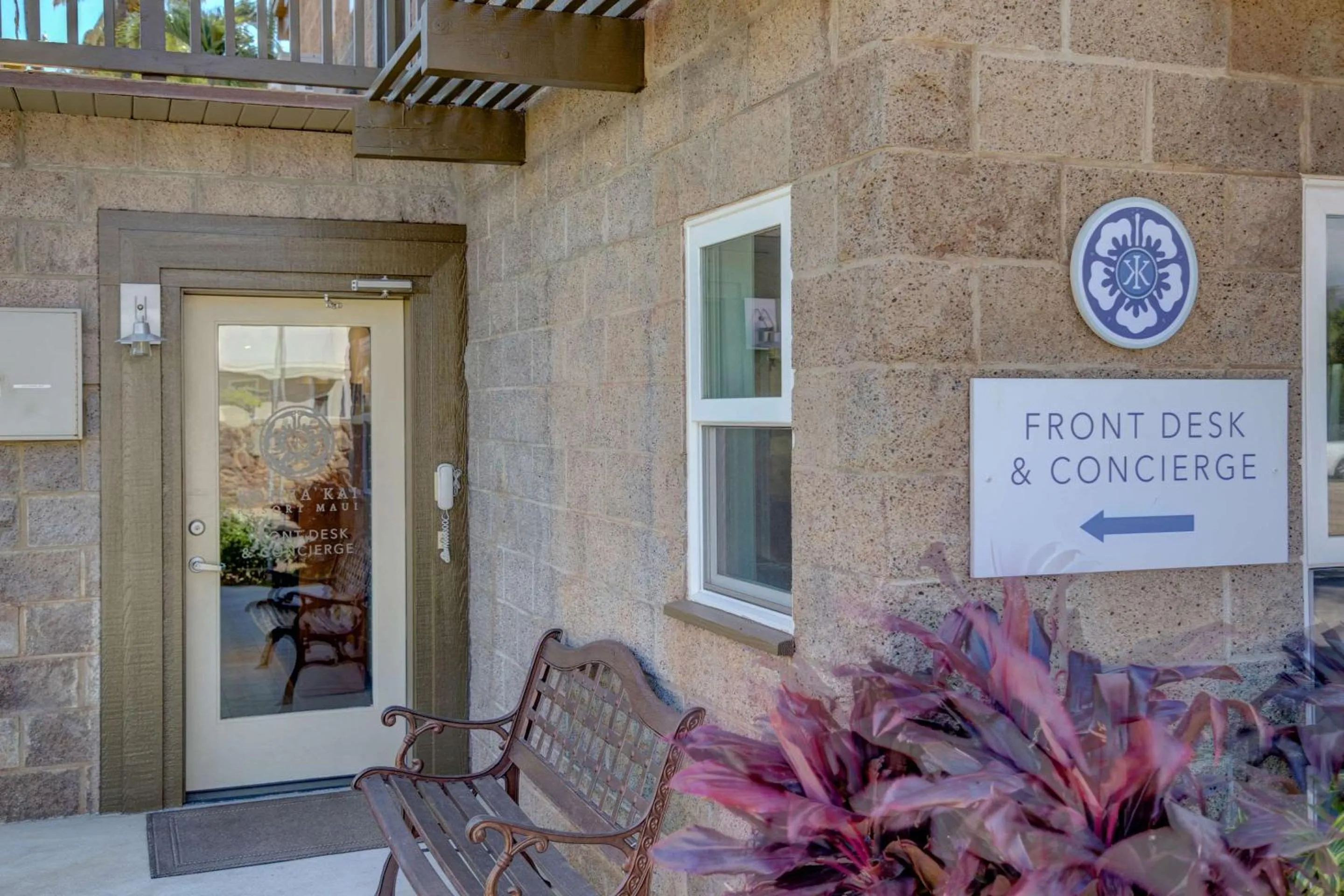 Property building in Kohea Kai Hotel Maui