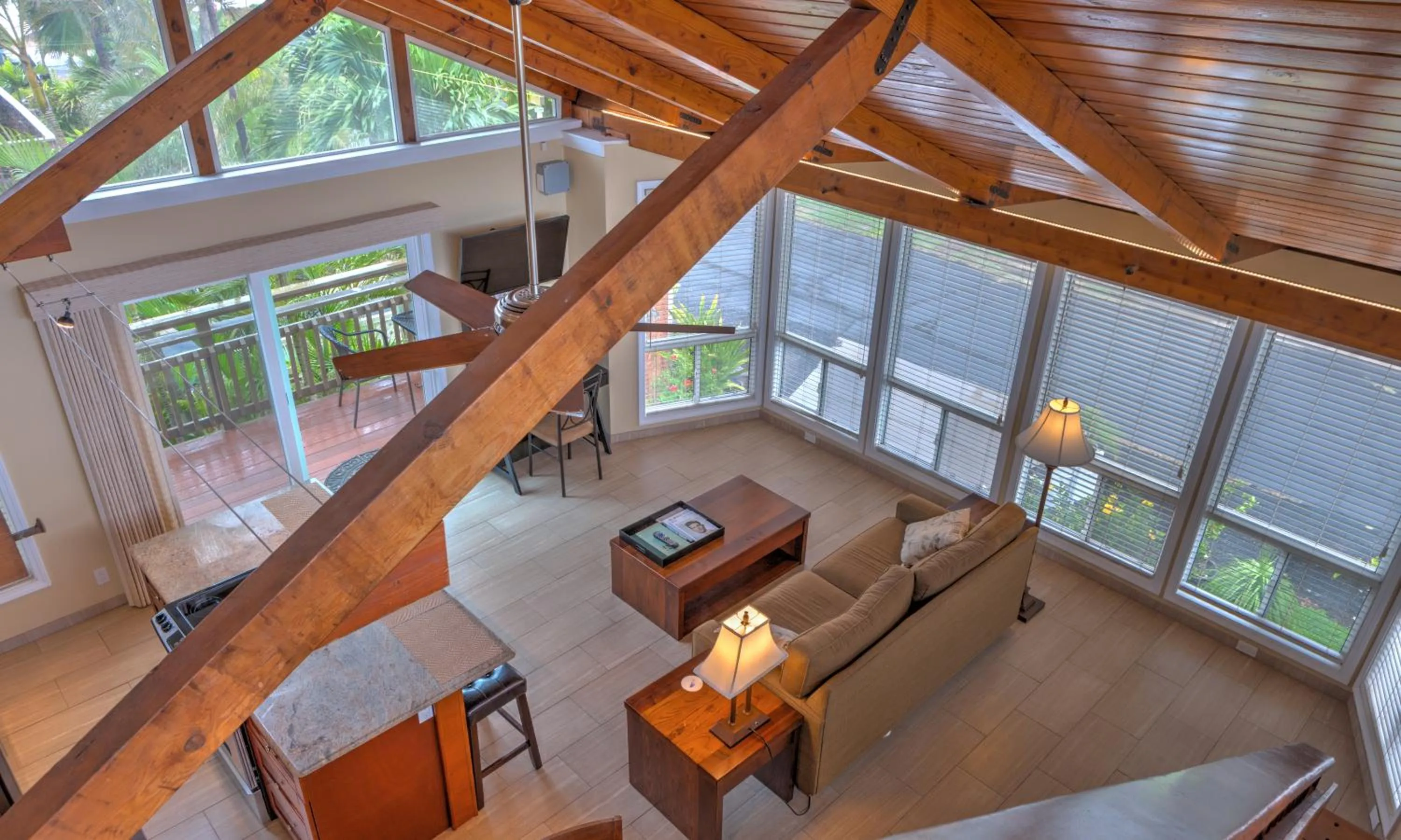 Living room in Kohea Kai Hotel Maui