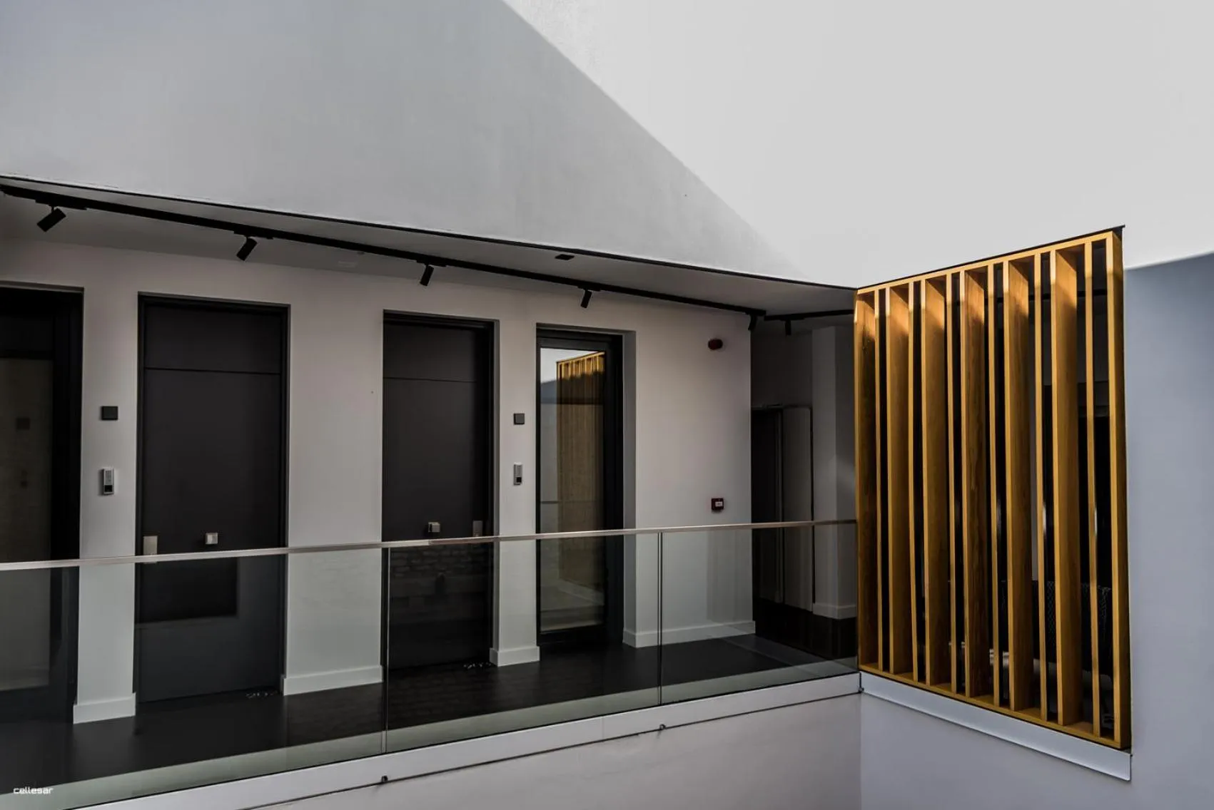 Decorative detail in Welldone Quality - Crystal pool