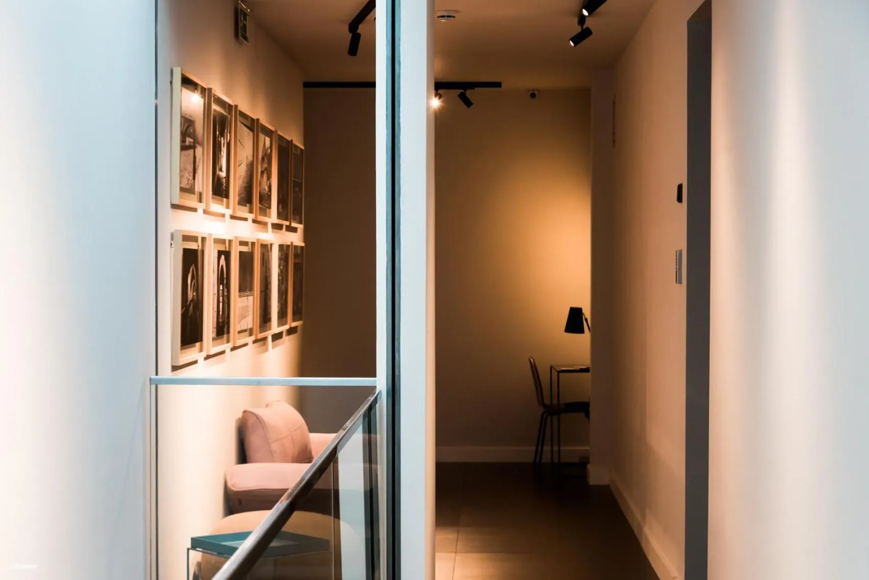 Decorative detail in Welldone Quality - Crystal pool