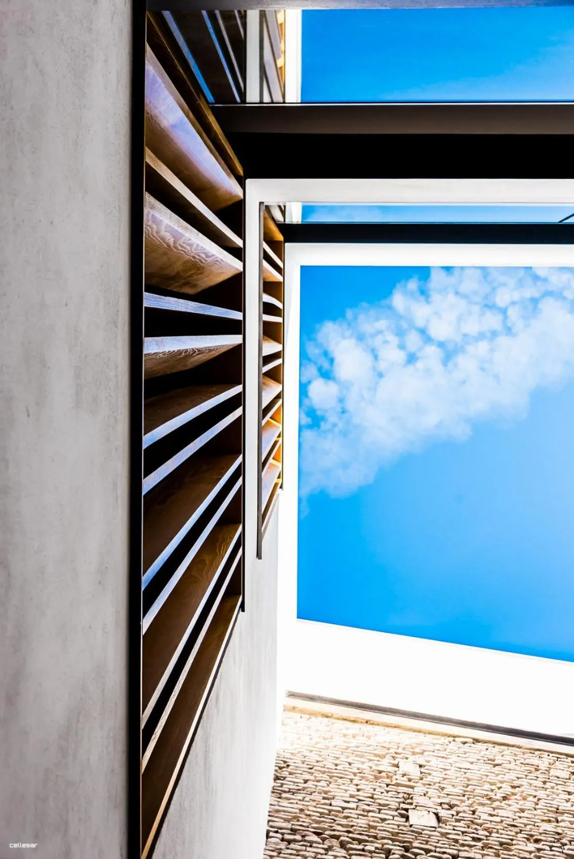 Decorative detail in Welldone Quality - Crystal pool