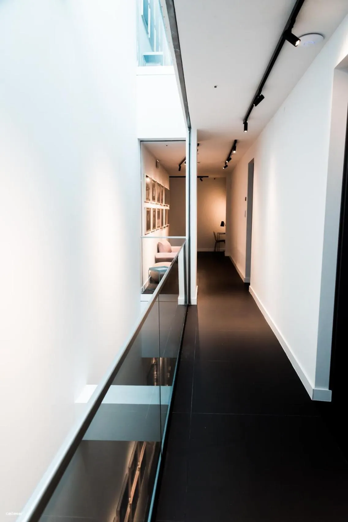 Decorative detail in Welldone Quality - Crystal pool