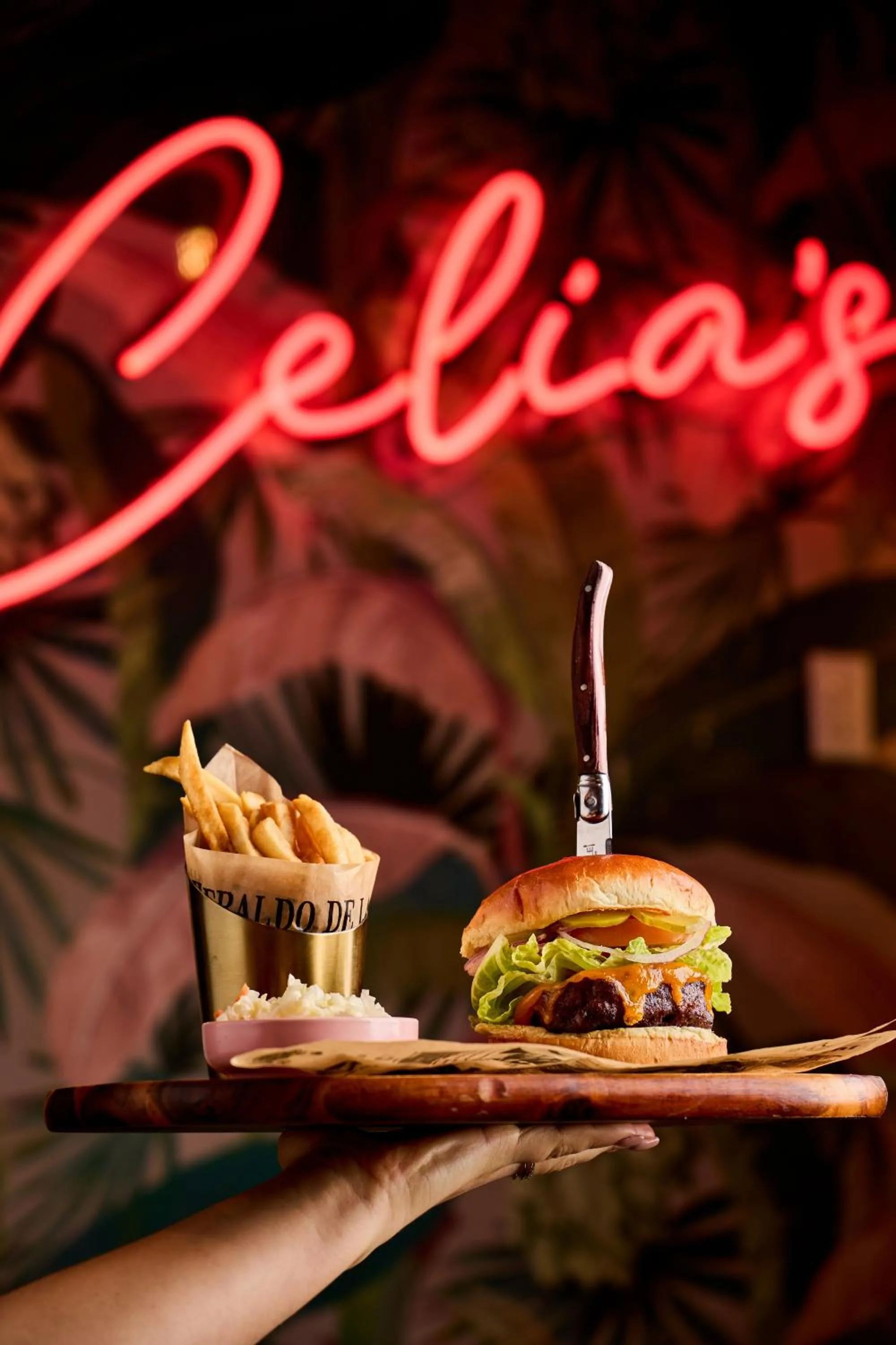 Restaurant/places to eat in YVE Hotel Miami