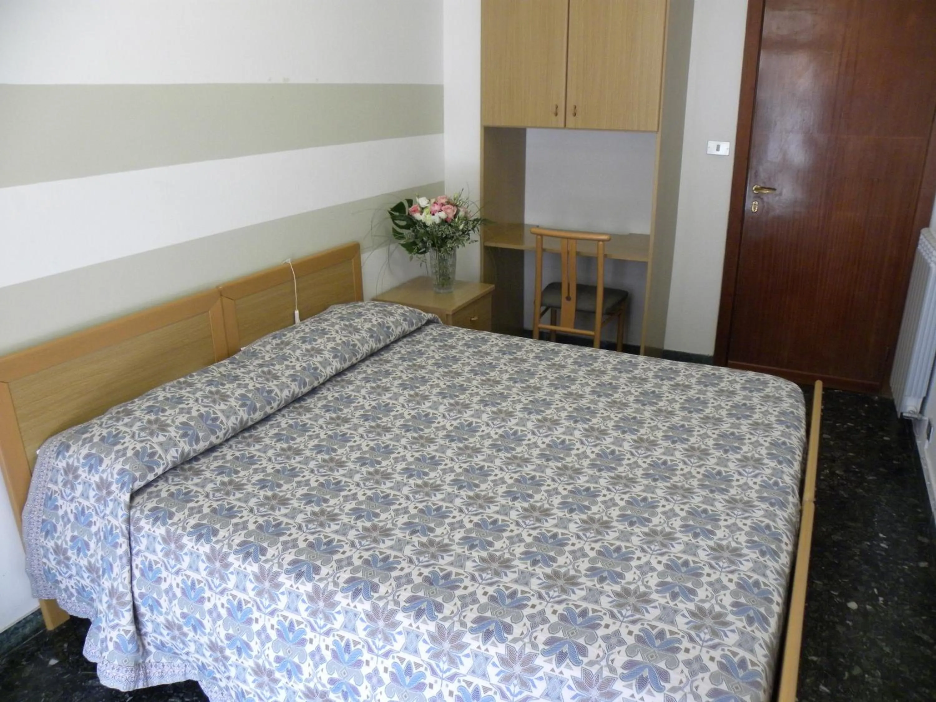 Photo of the whole room, Bed in Albergo La Neigra