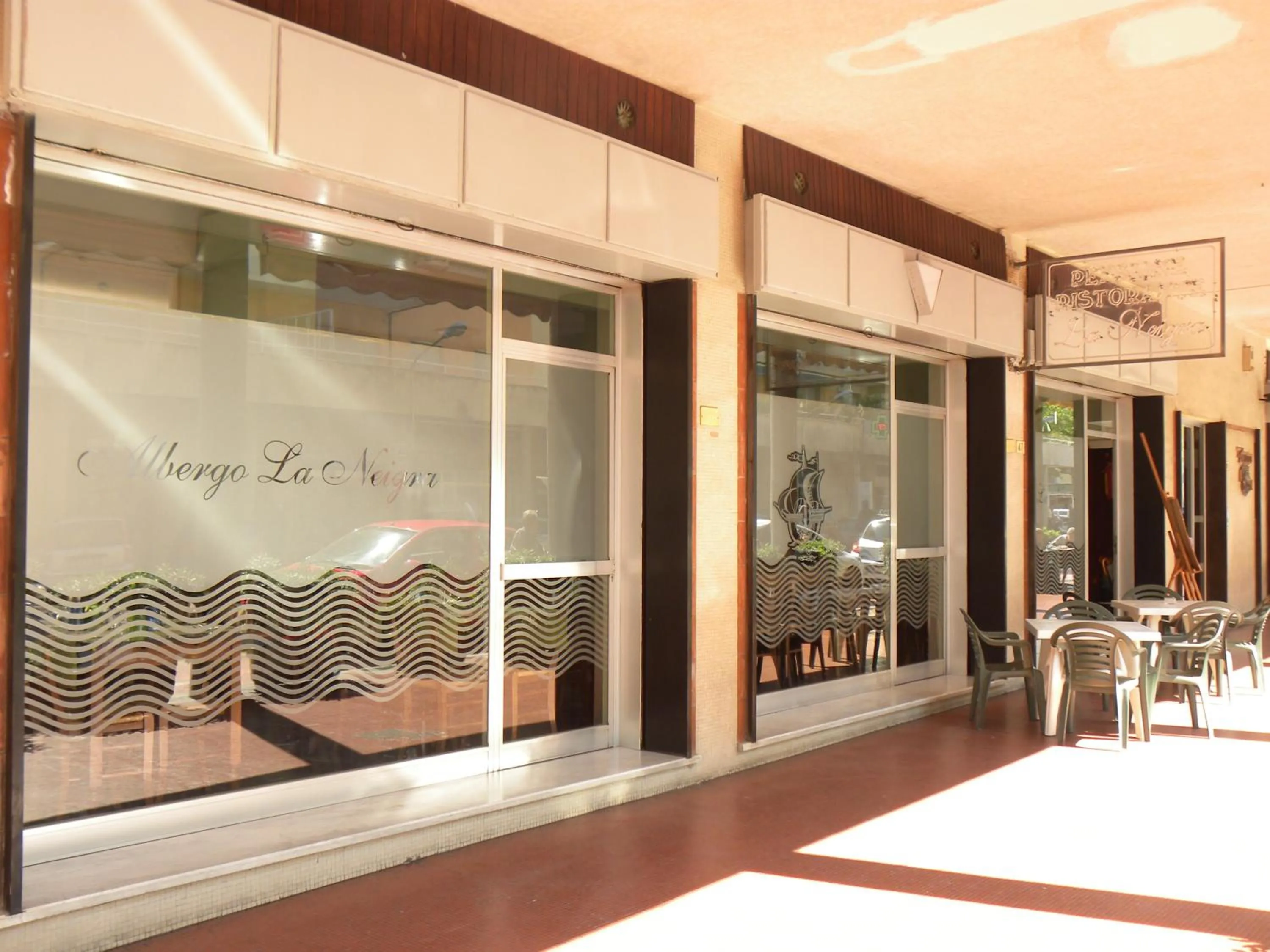Facade/entrance in Albergo La Neigra