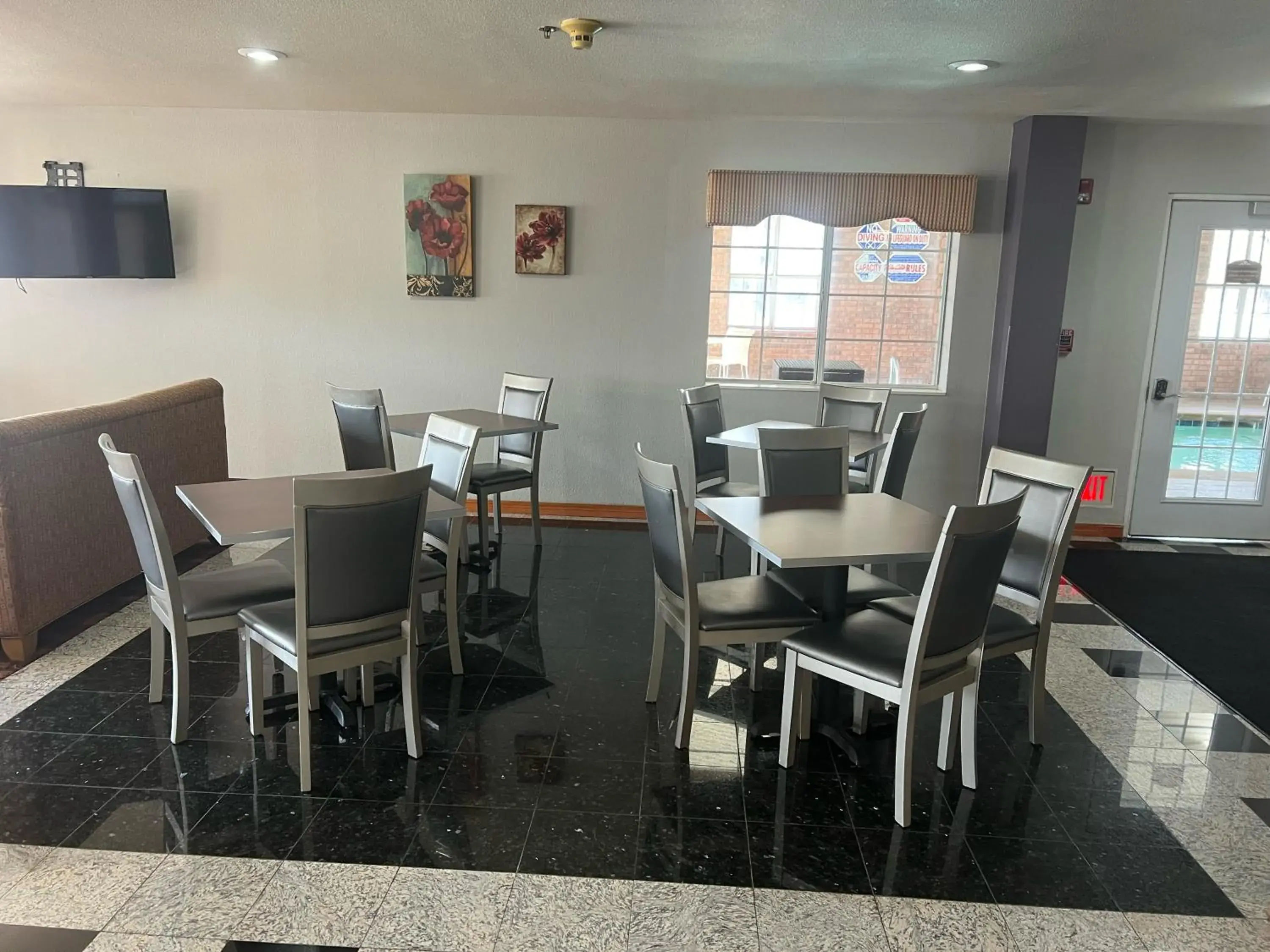 Lobby or reception in Microtel Inn & Suites by Wyndham Amarillo Lobby or reception in Microtel Inn & Suites by Wyndham Amarillo