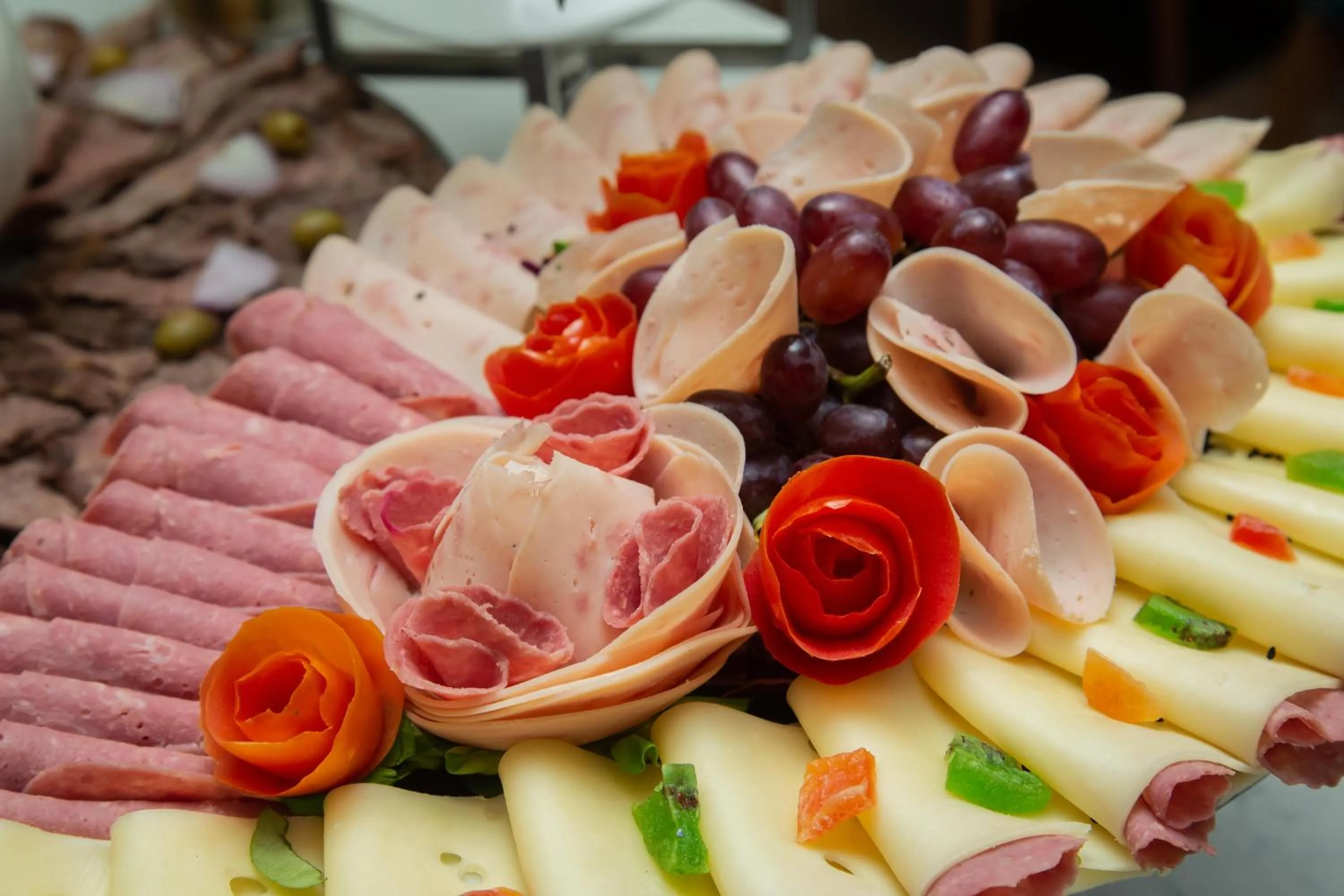 Restaurant/places to eat in Le Ndiambour Hôtel et Résidence