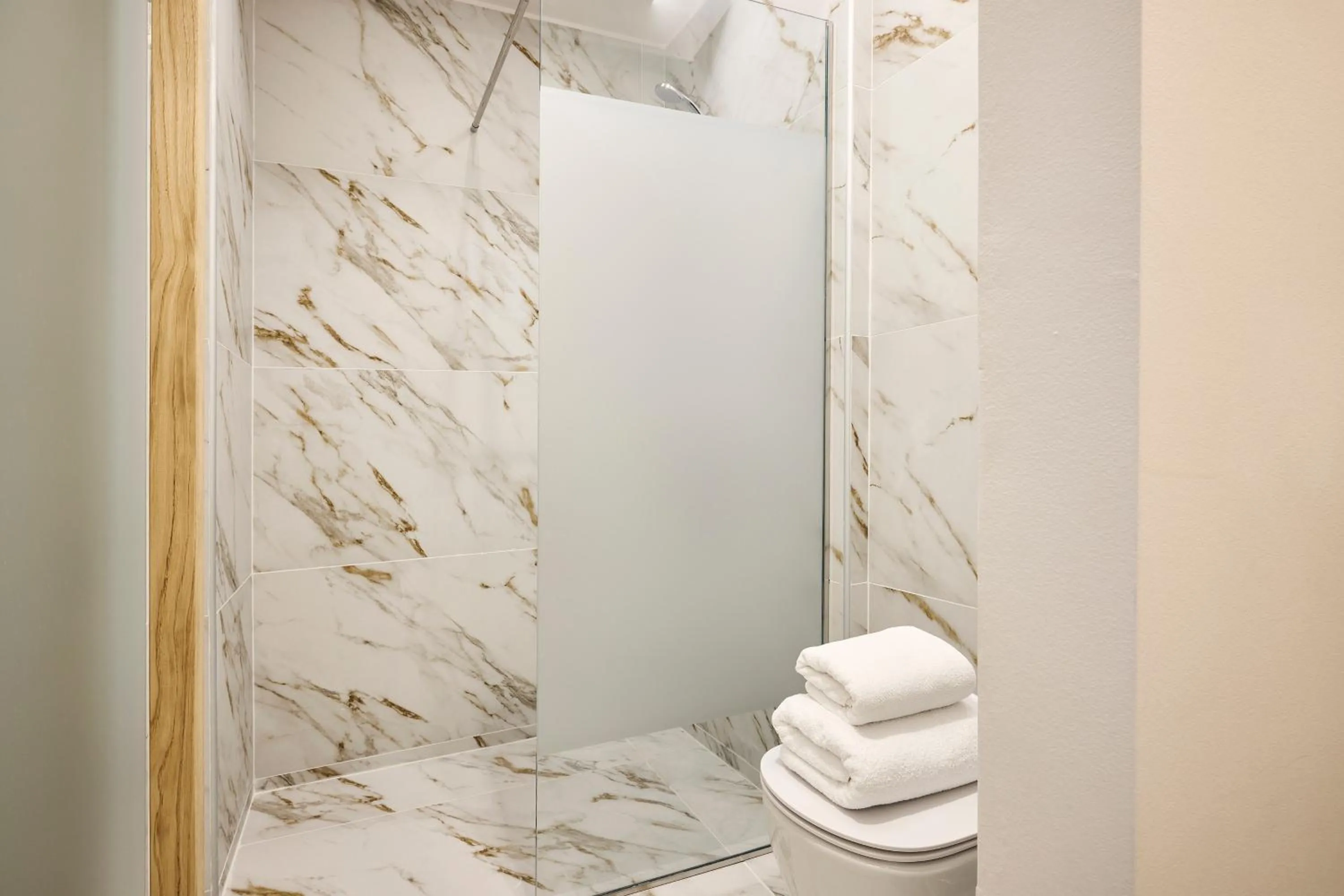 Bathroom in Kythnos Bay Hotel