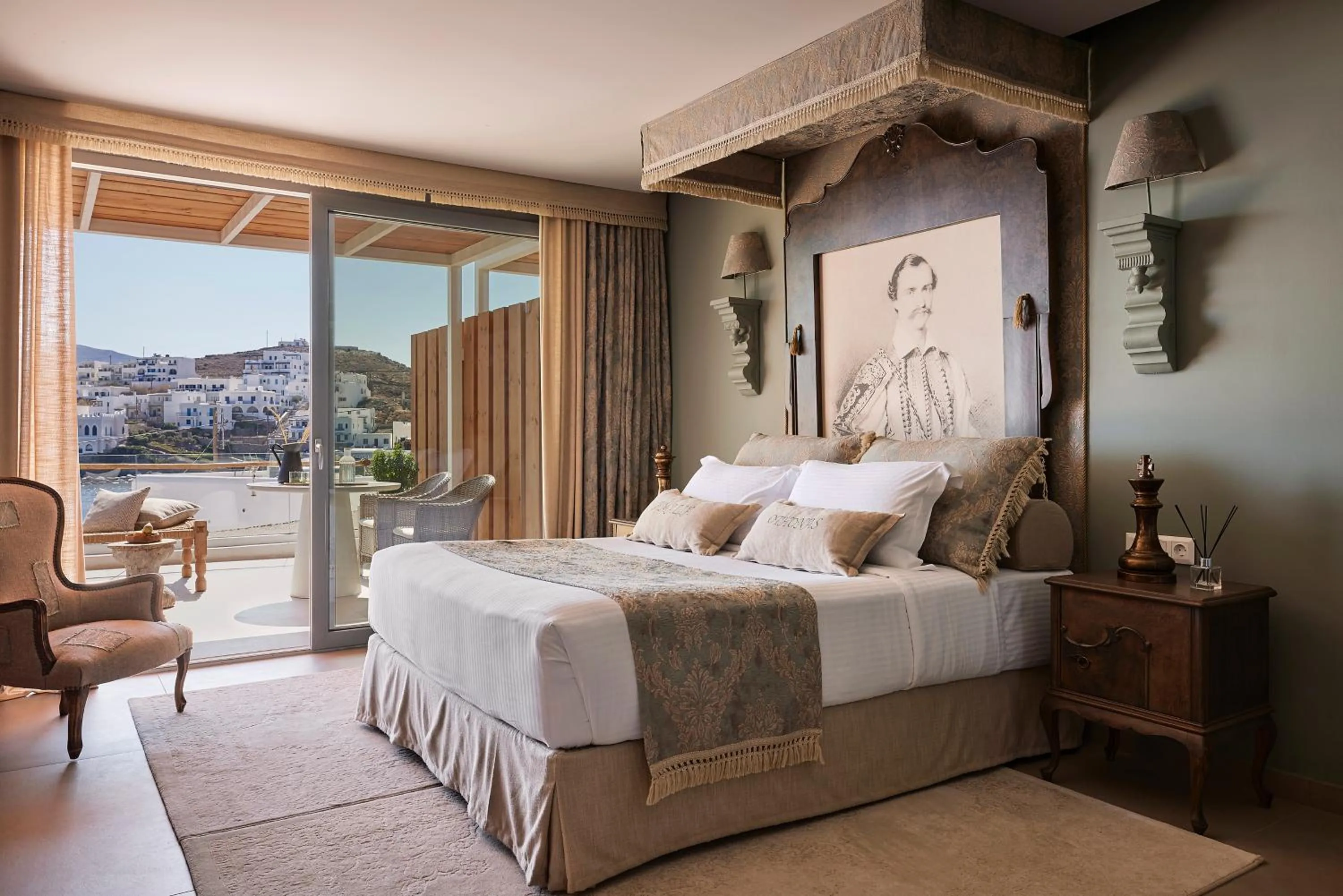 Bed in Kythnos Bay Hotel