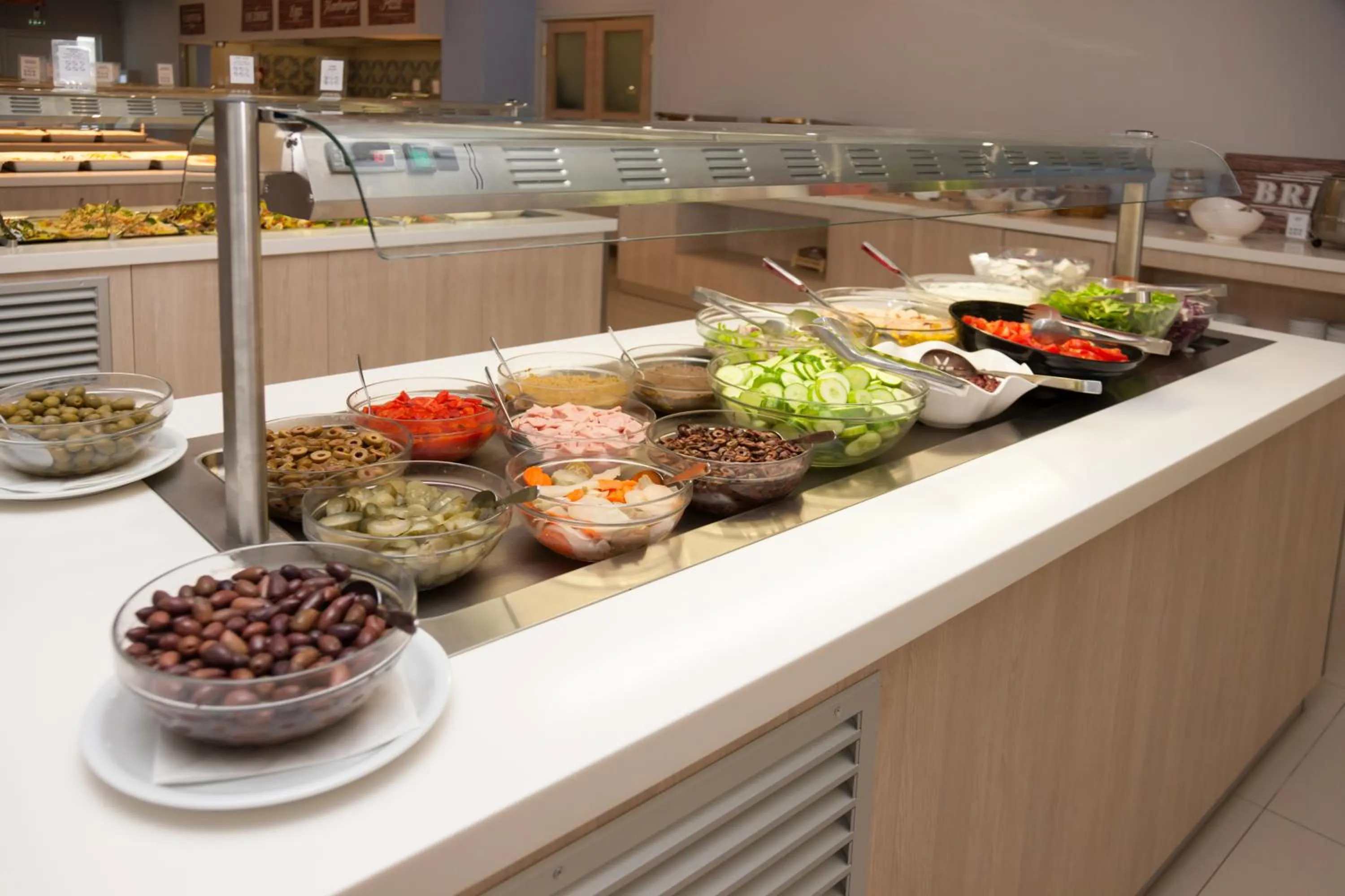 Food in Alykanas Village Resort