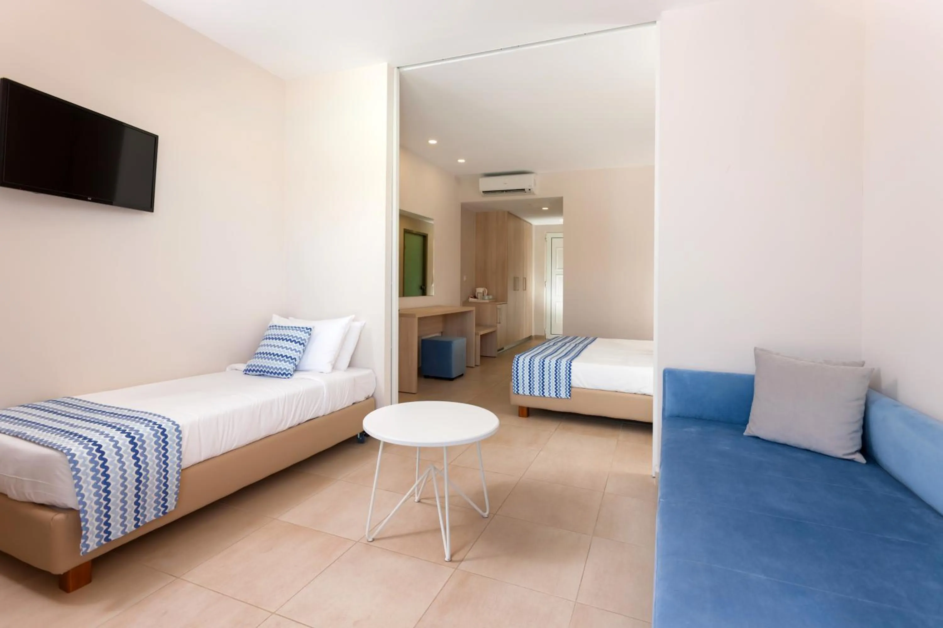 Bed in Alykanas Village Resort