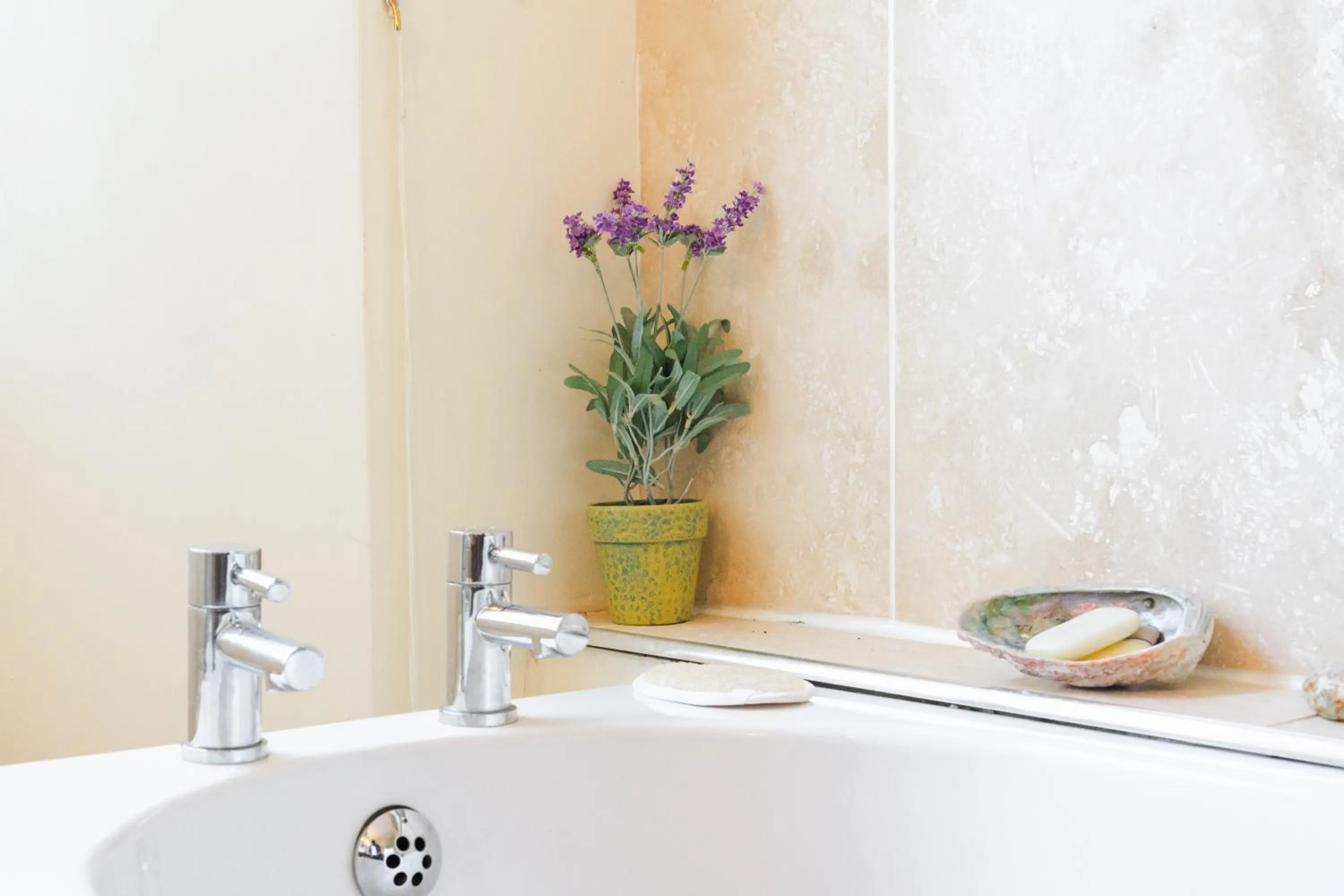 Bathroom in Hollamoor Farm