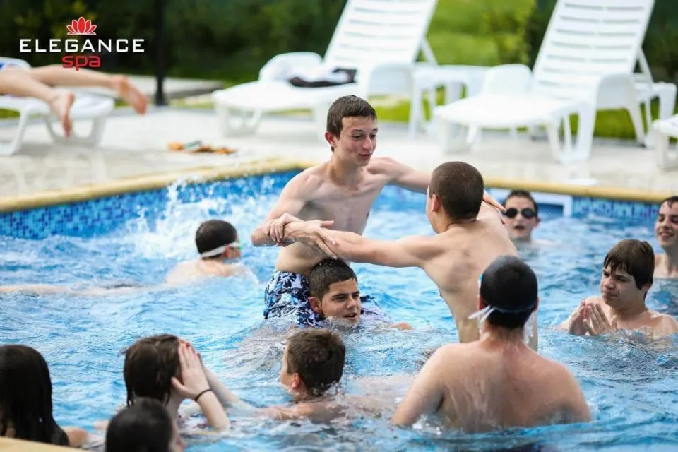 Swimming pool in Elegance Spa Hotel