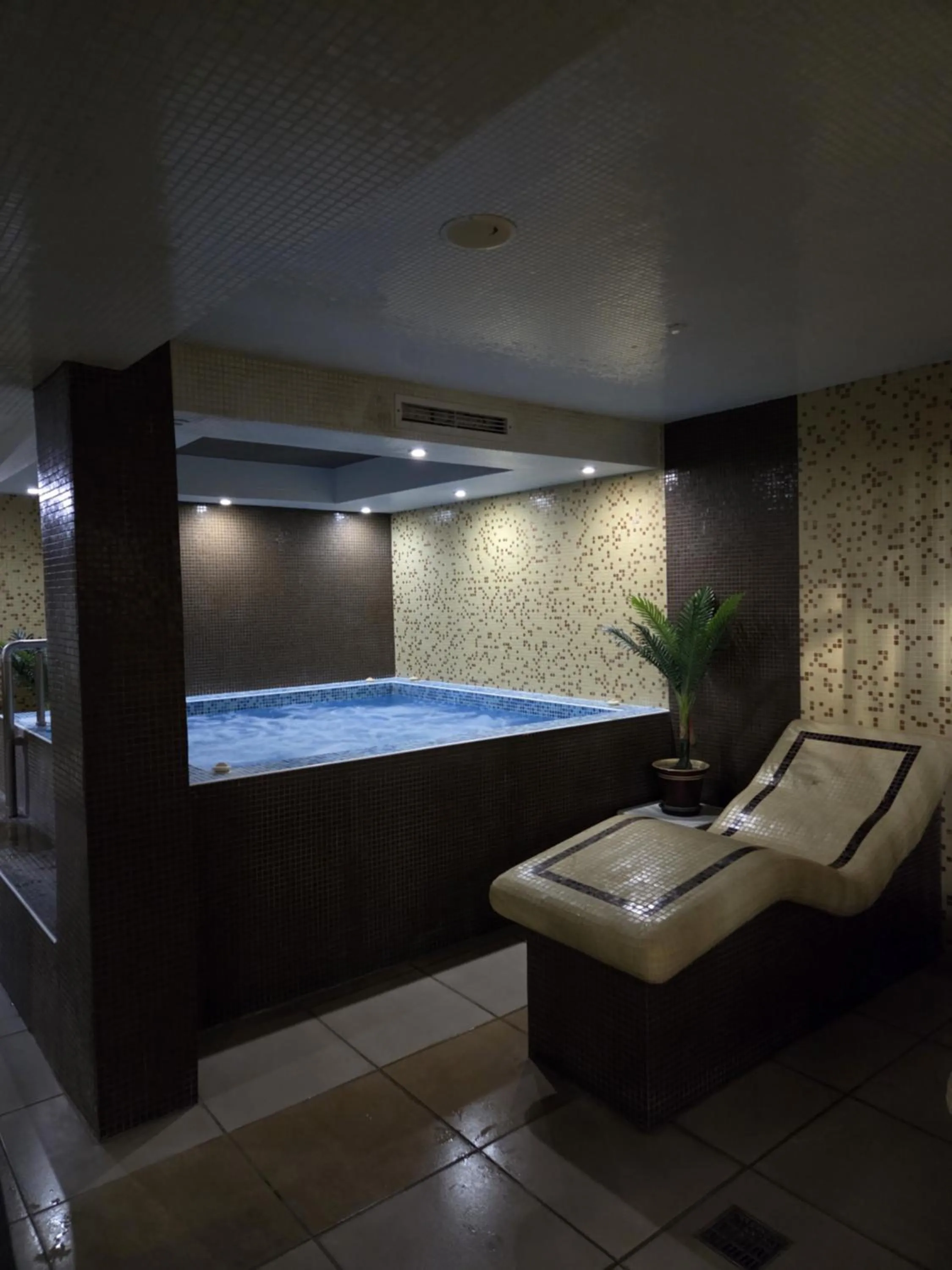 Elegance Spa Hotel