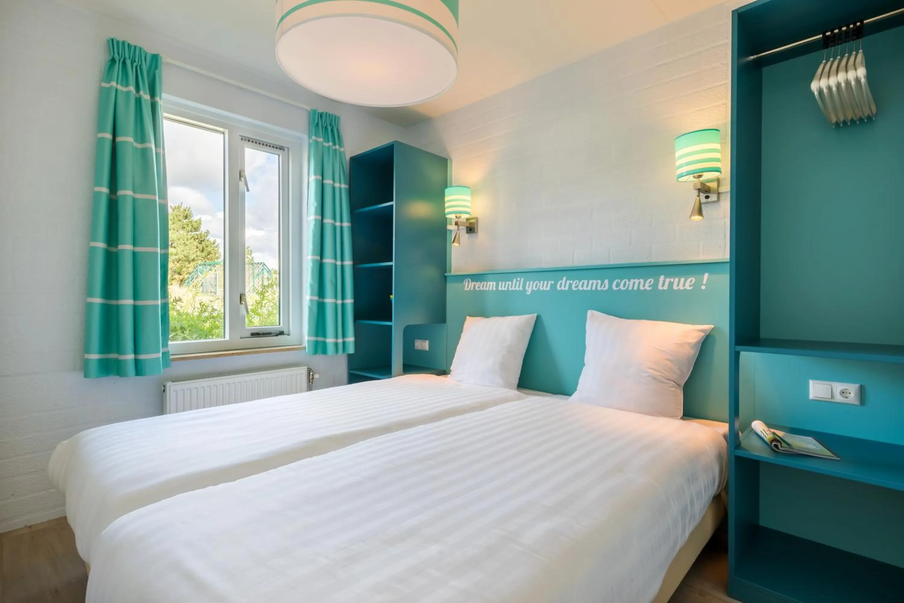 Bed in Center Parcs Zandvoort beach
