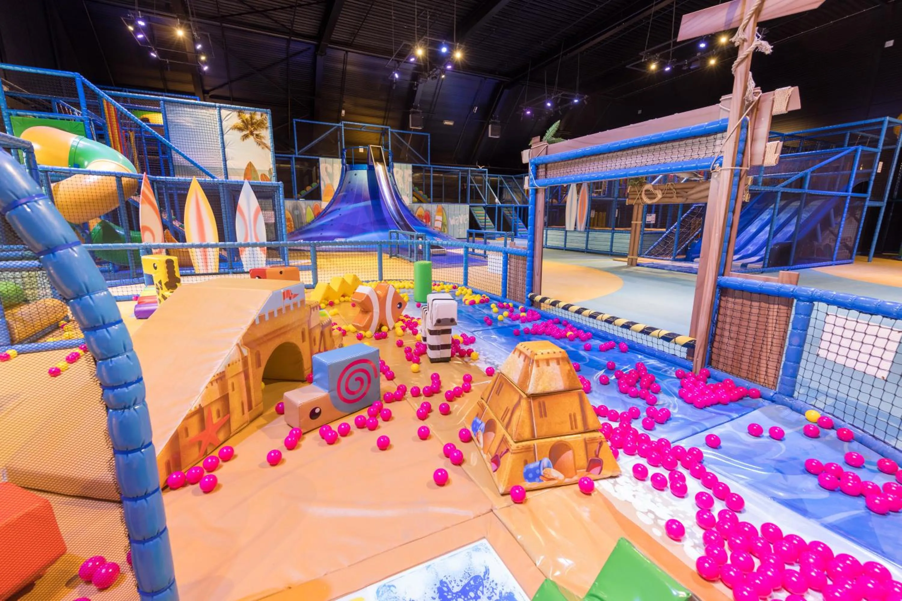 Activities in Center Parcs Zandvoort beach