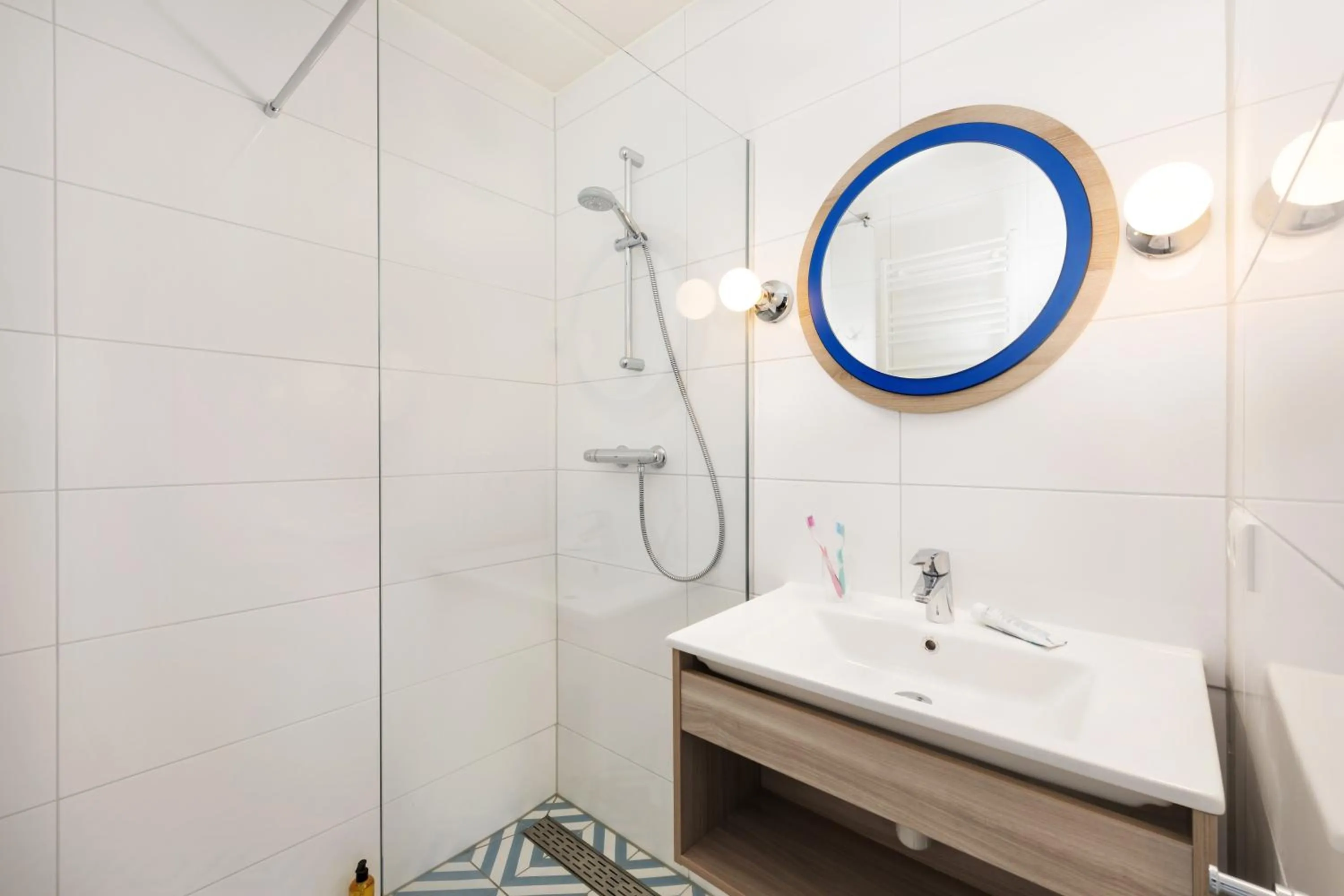 Shower in Center Parcs Zandvoort beach