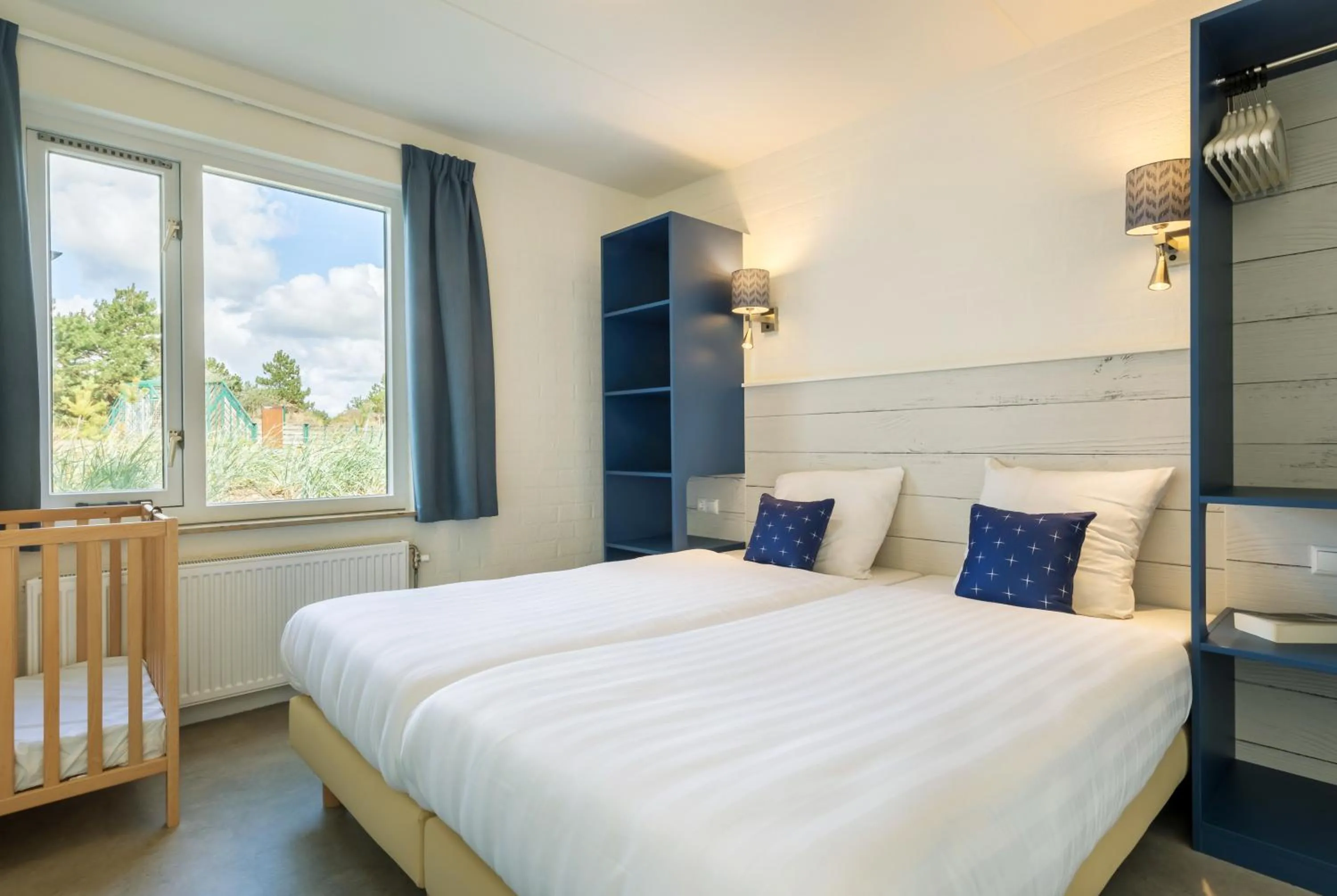Bed in Center Parcs Zandvoort beach