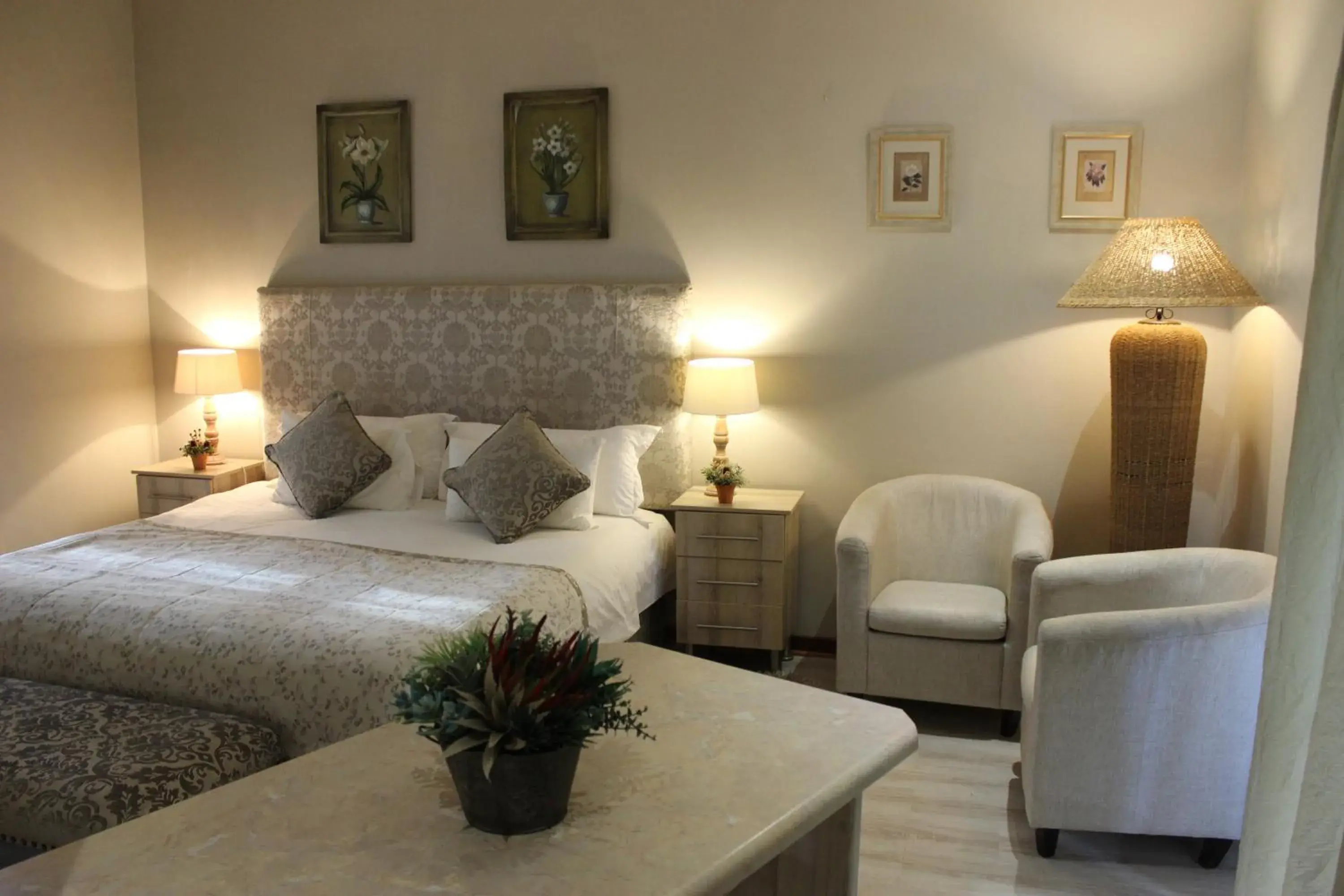 Bed in The Falls Guest House Bed in The Falls Guest House