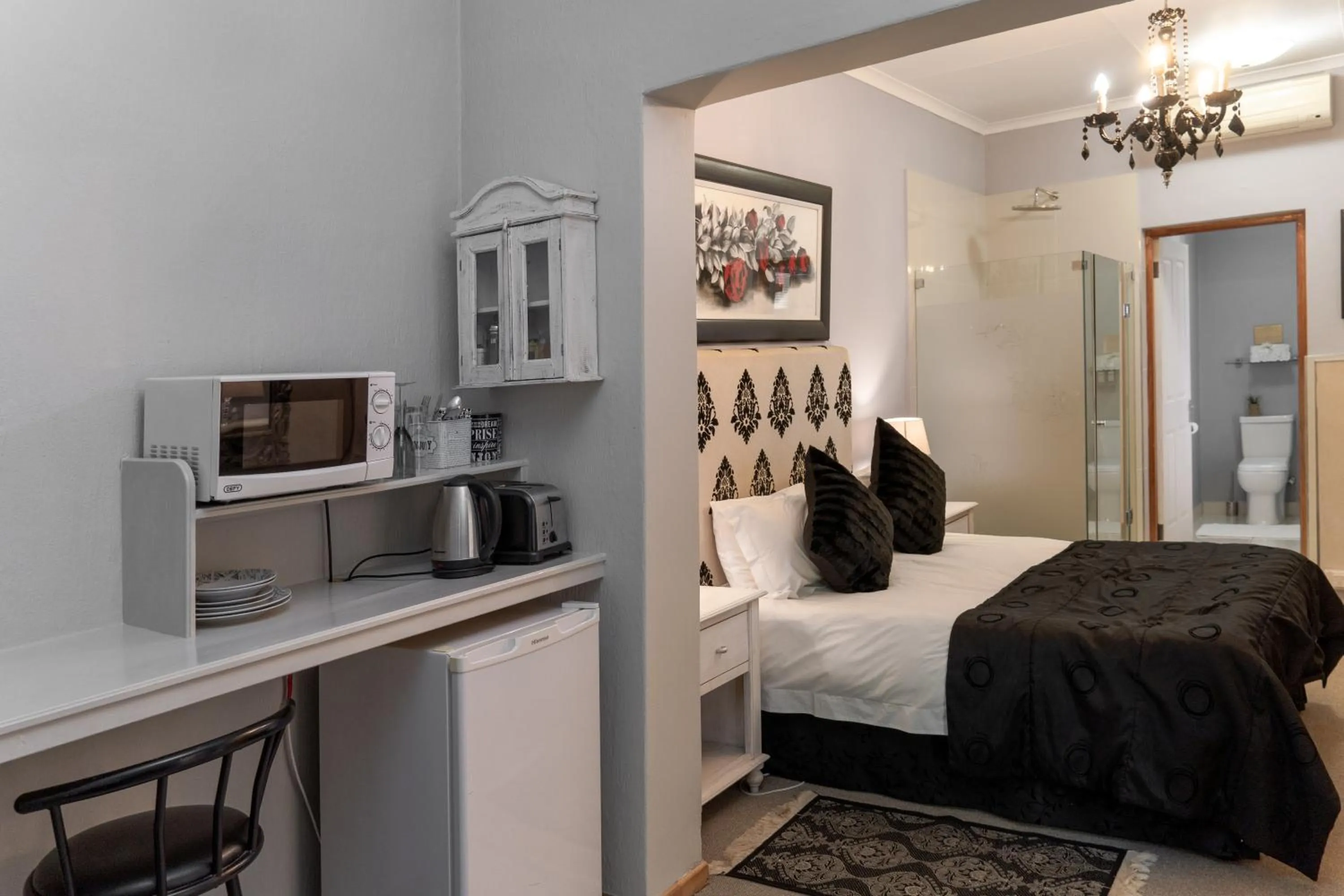 Bed in The Falls Guest House