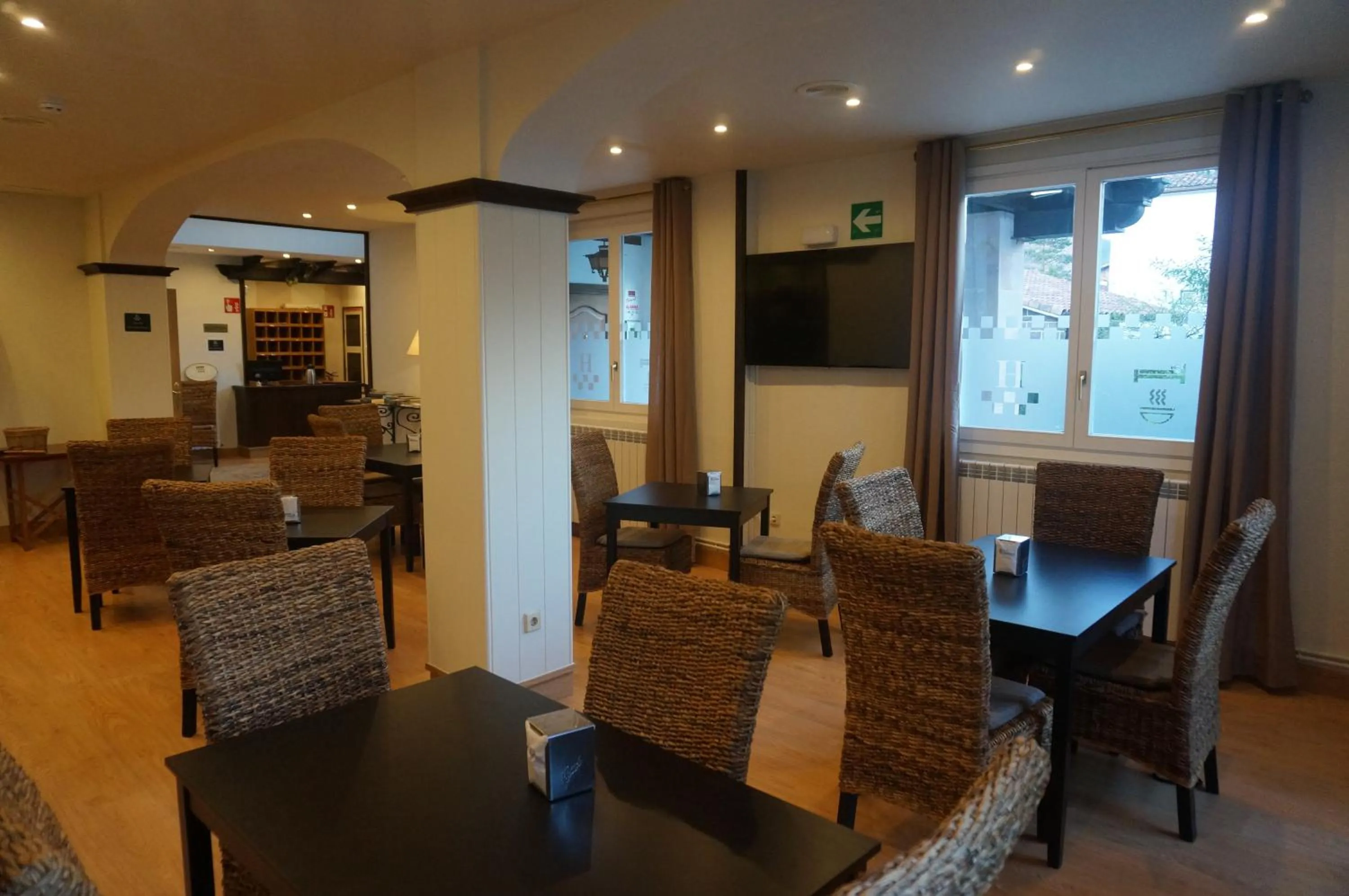 Lounge or bar in Hotel Elizondo