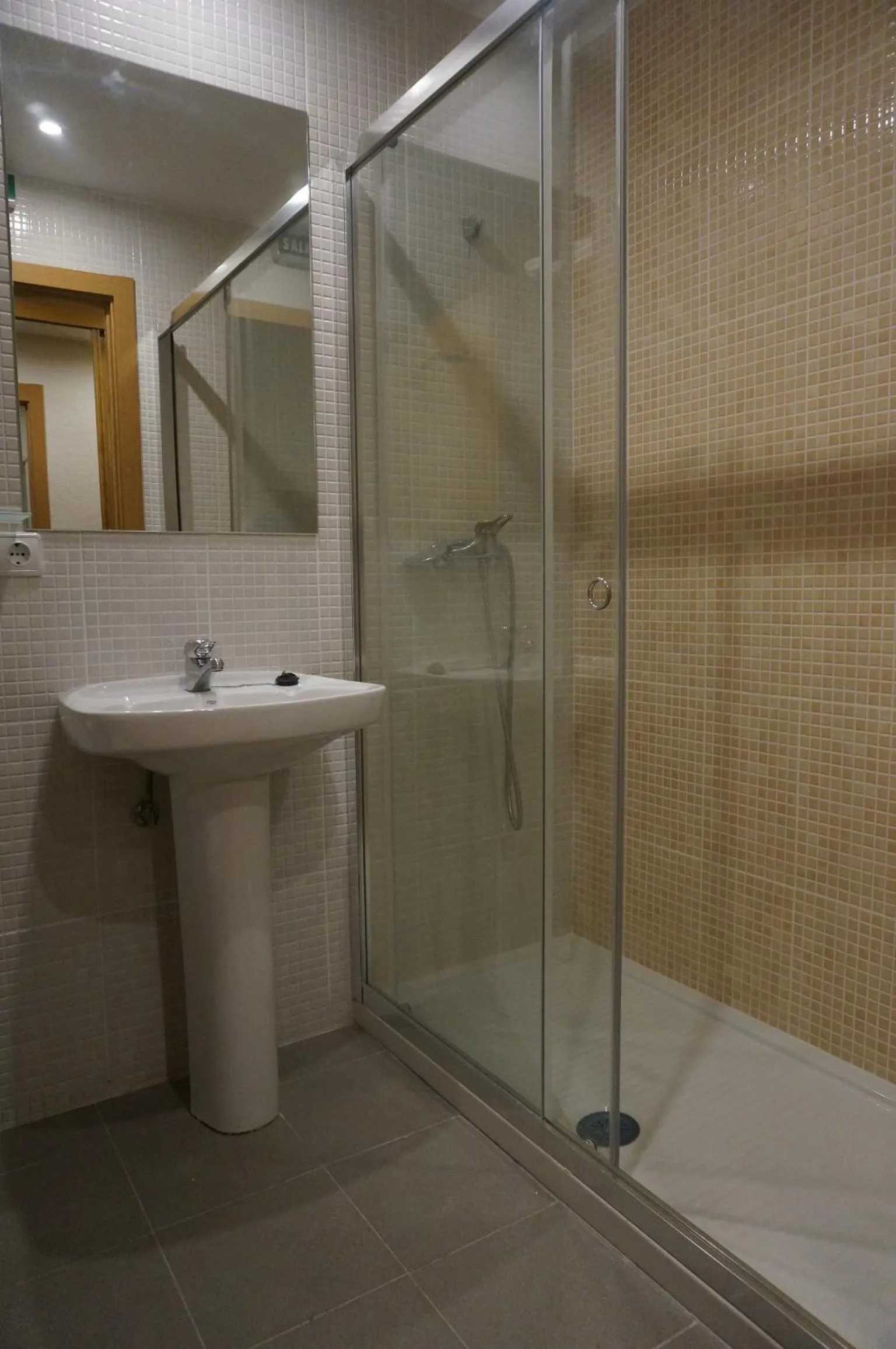 Bathroom in Hotel Elizondo