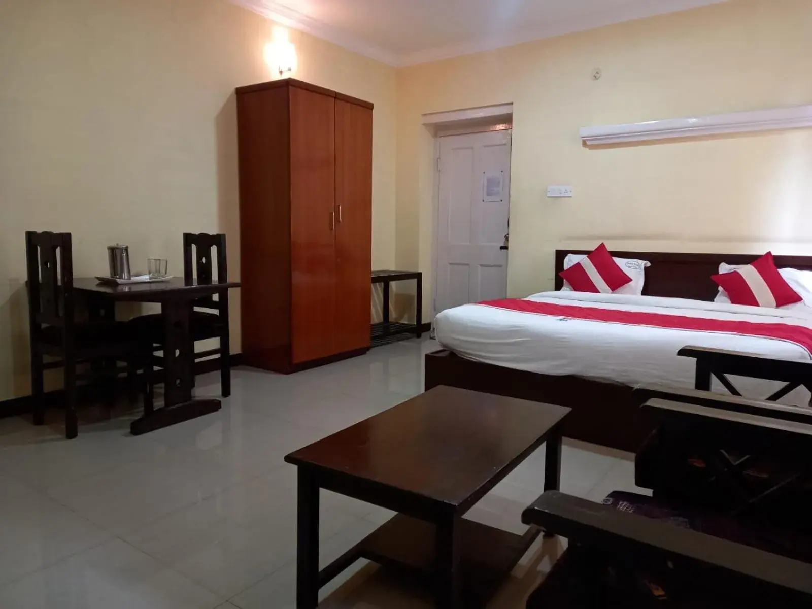 Deluxe Double Room in Bruton resorts Deluxe Double Room in Bruton resorts