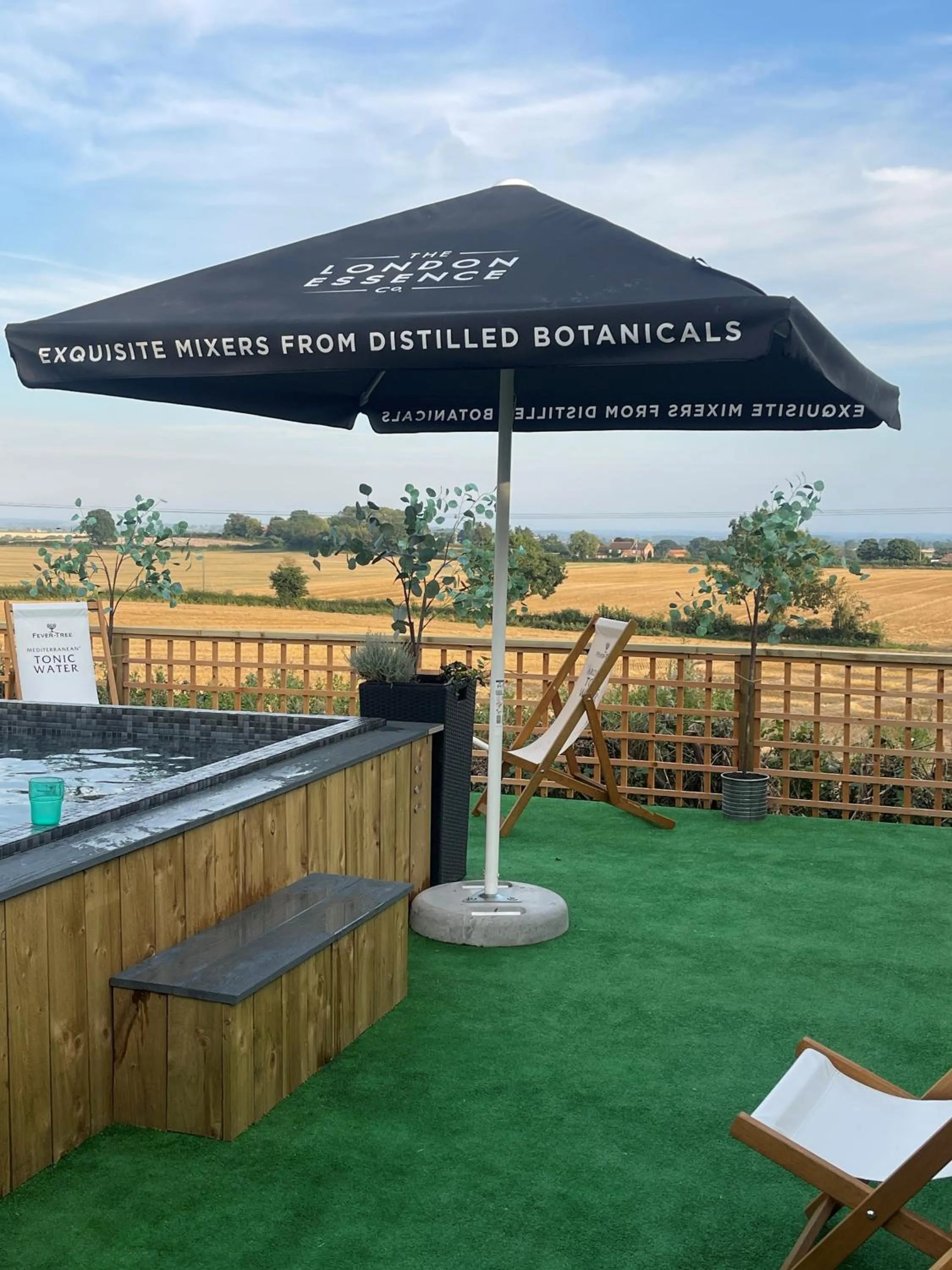 Hot Tub in The Durham Ox