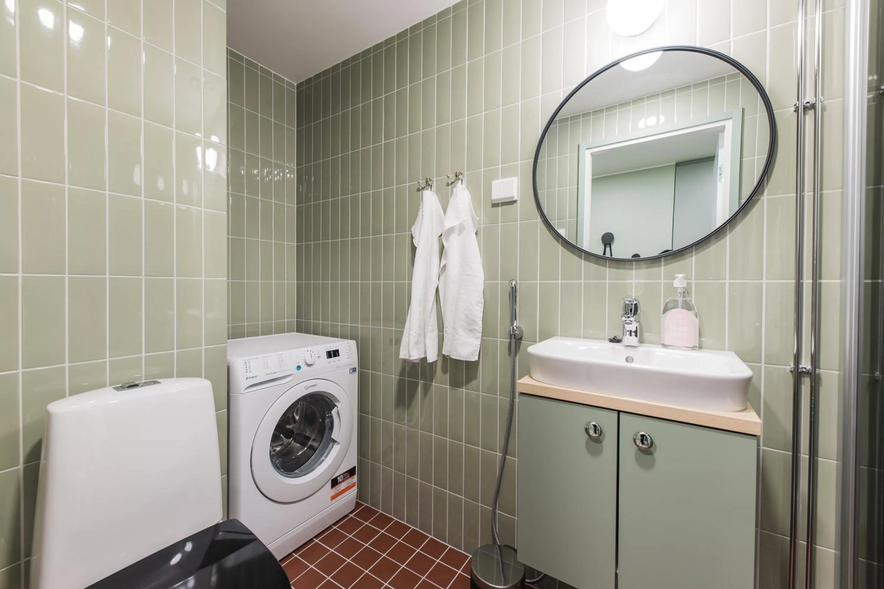 washing machine in Forenom Aparthotel Jyväskylä