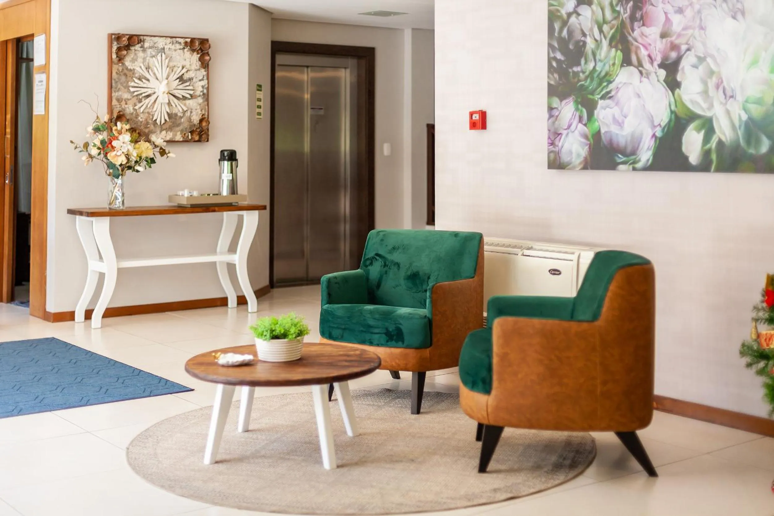 Lobby or reception in Tri Hotel Lago Gramado