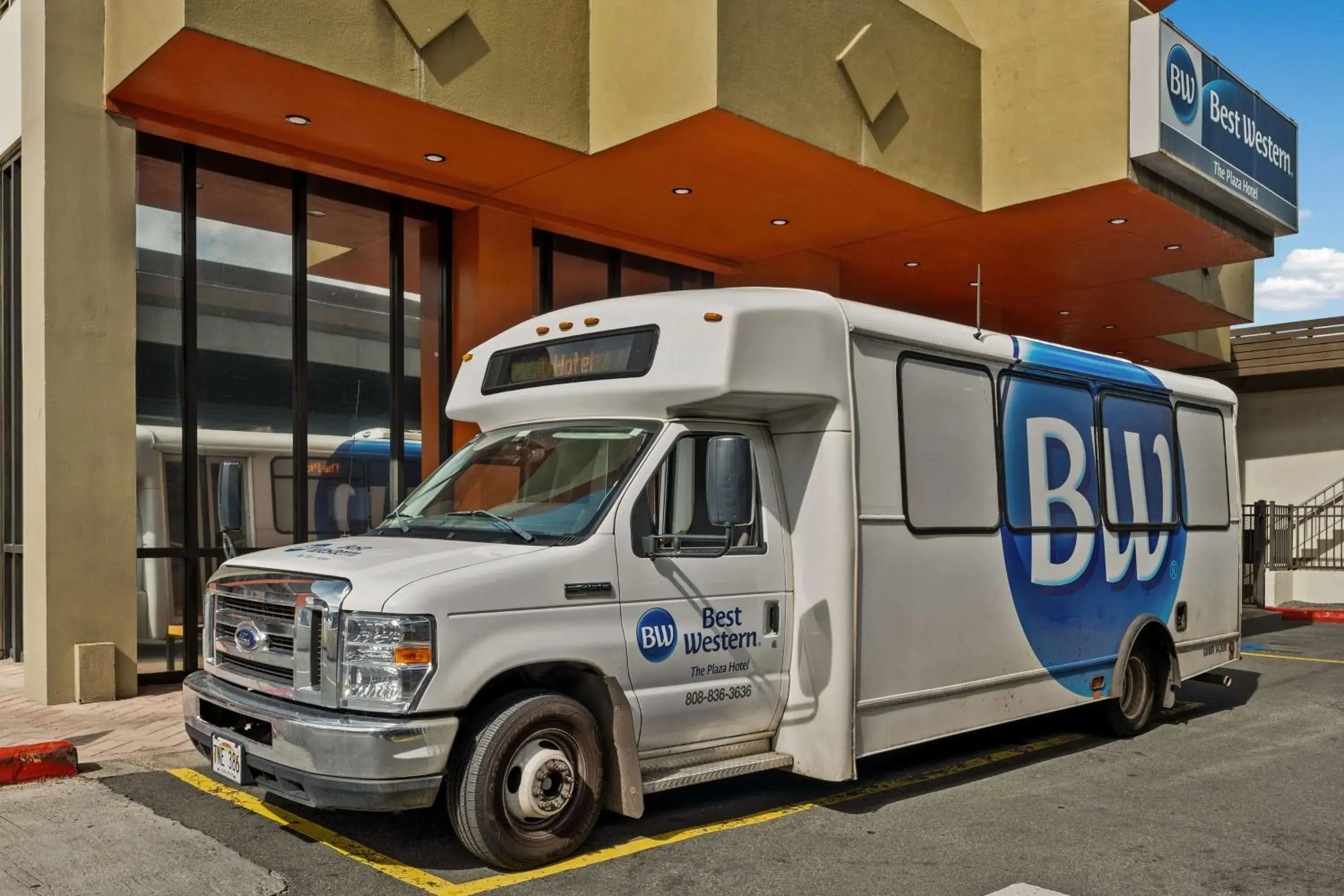 Best Western The Plaza Hotel Honolulu Airport - Free Breakfast Best Western The Plaza Hotel Honolulu Airport - Free Breakfast