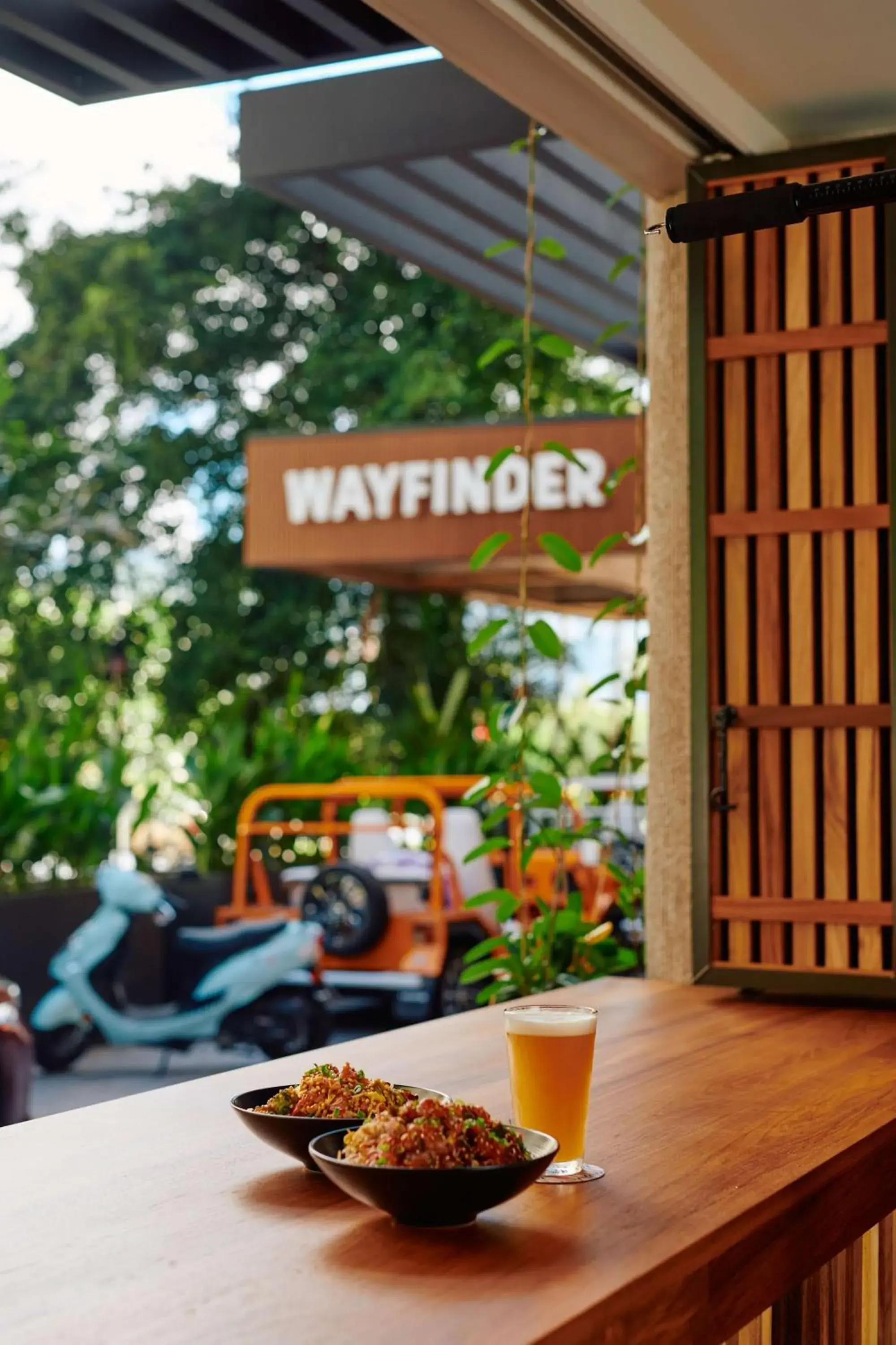 Restaurant/places to eat in Wayfinder Waikiki - Voted Top 10 Best Hotels in Hawaii! Restaurant/places to eat in Wayfinder Waikiki - Voted Top 10 Best Hotels in Hawaii!