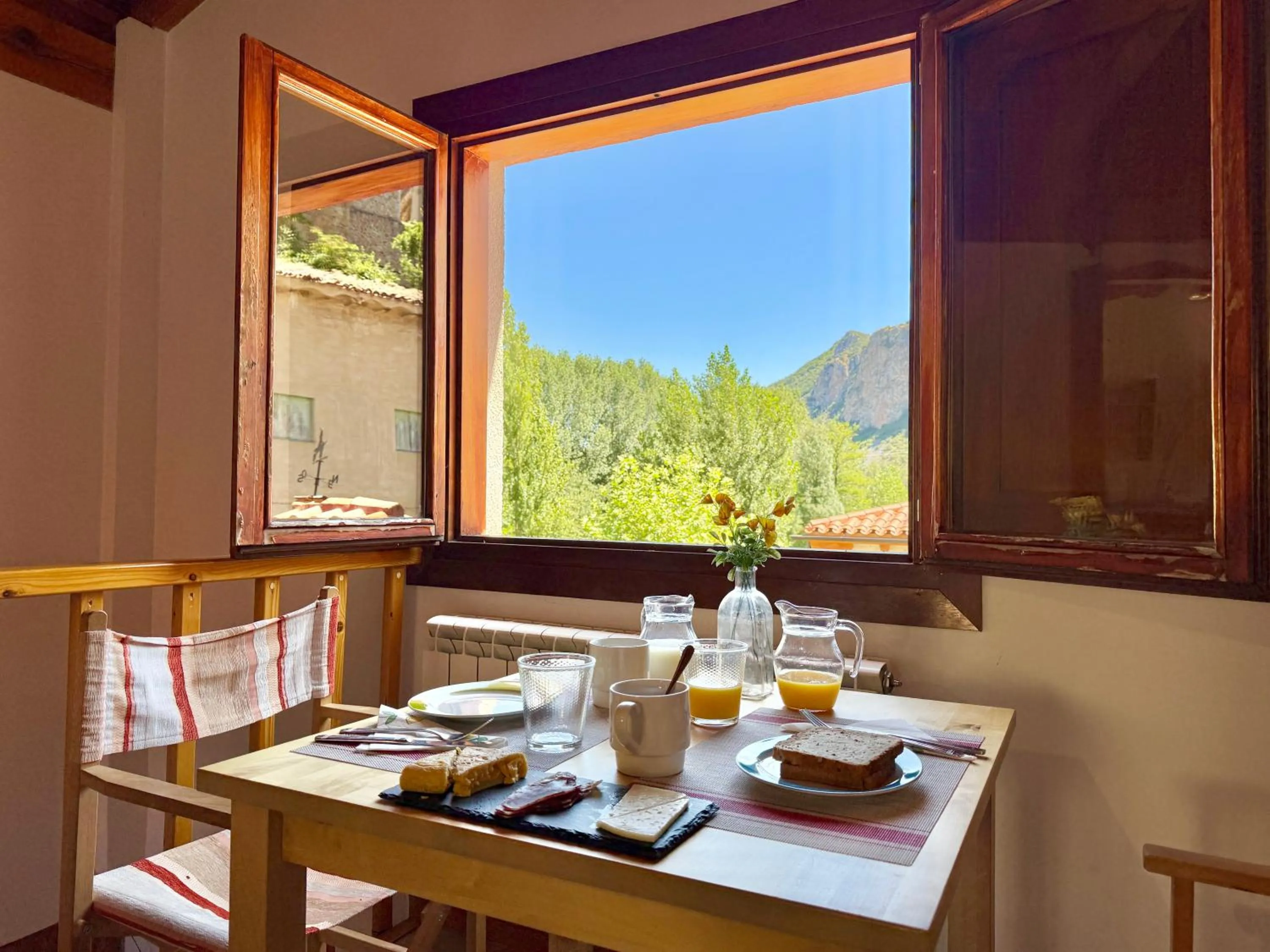 Breakfast in Hotel Rural Villa Liquidámbar