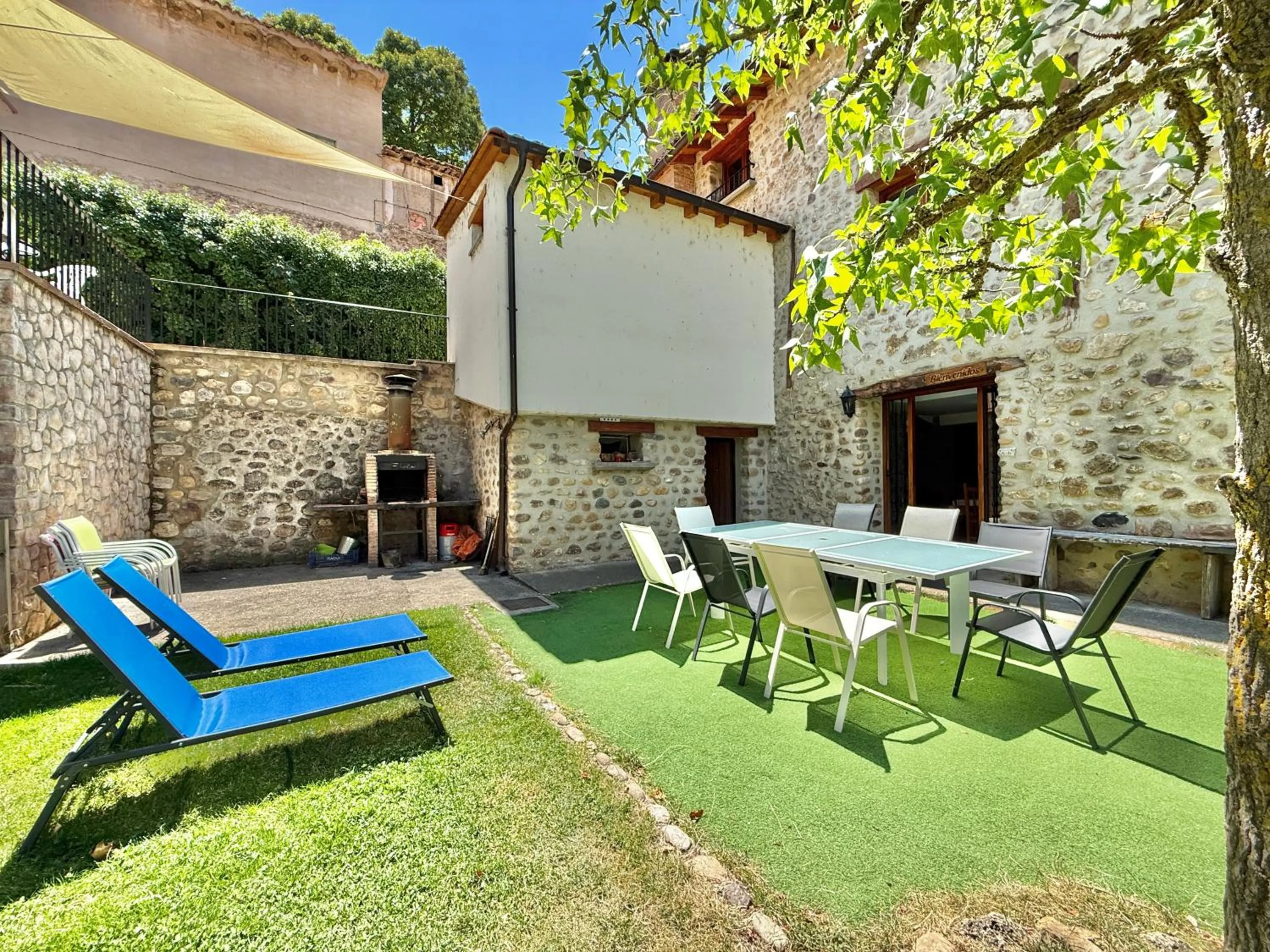 BBQ facilities in Hotel Rural Villa Liquidámbar