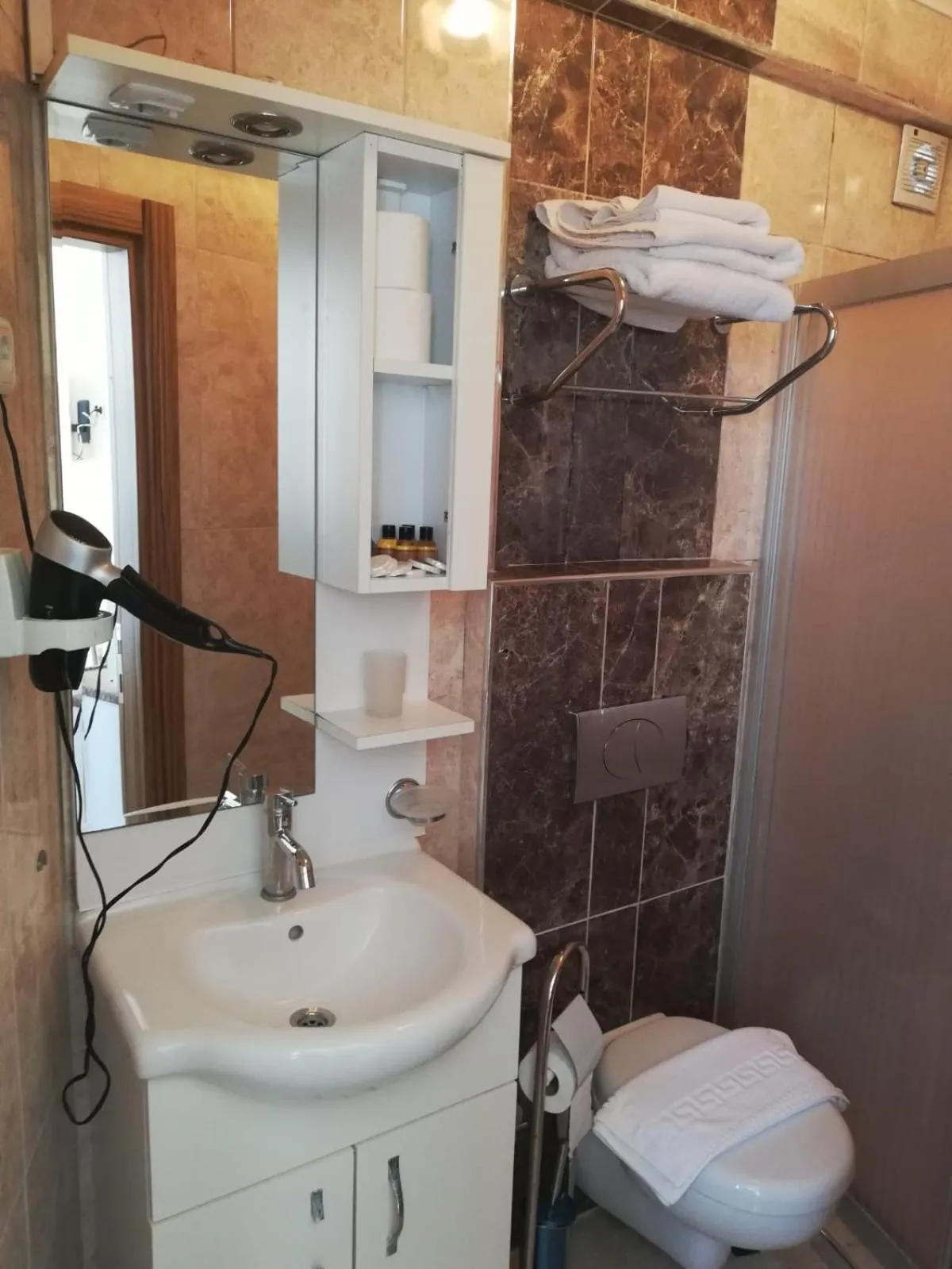 Bathroom in Galaxy Hotel Sultanahmet