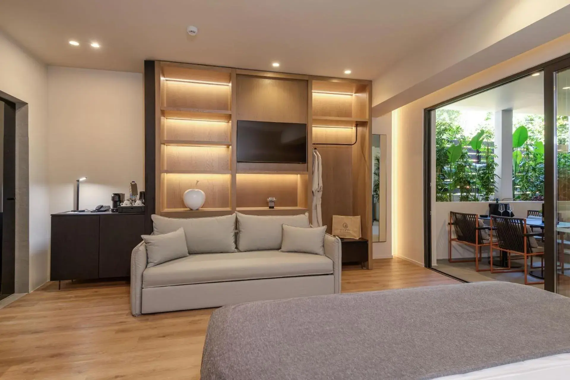 Bed in Evanik Chic Hotel Bed in Evanik Chic Hotel