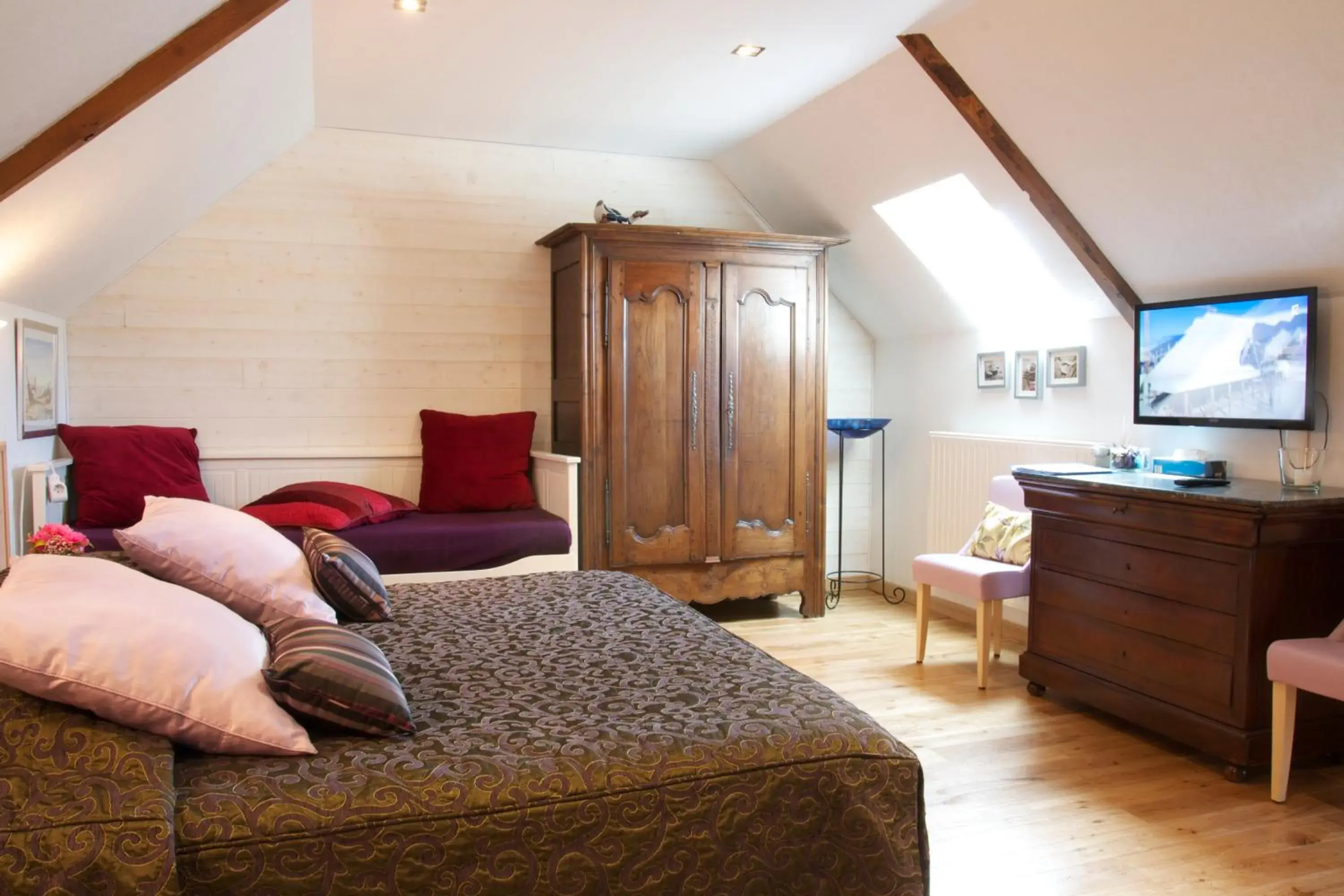Standard Double or Twin Room in Relais Saint Aubin Standard Double or Twin Room in Relais Saint Aubin