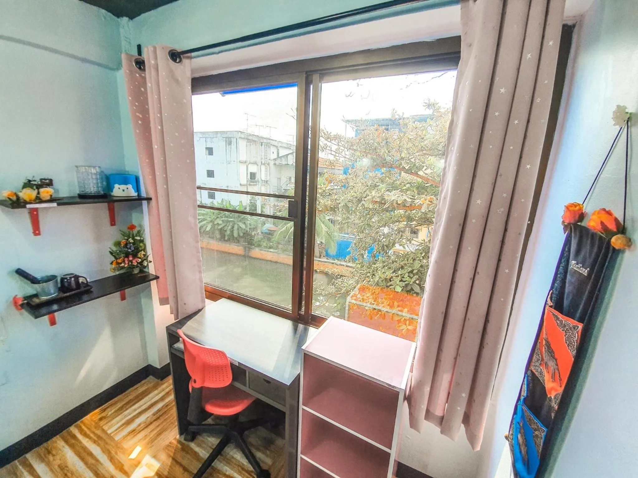 Bangkok Canale Home at Khaosarn