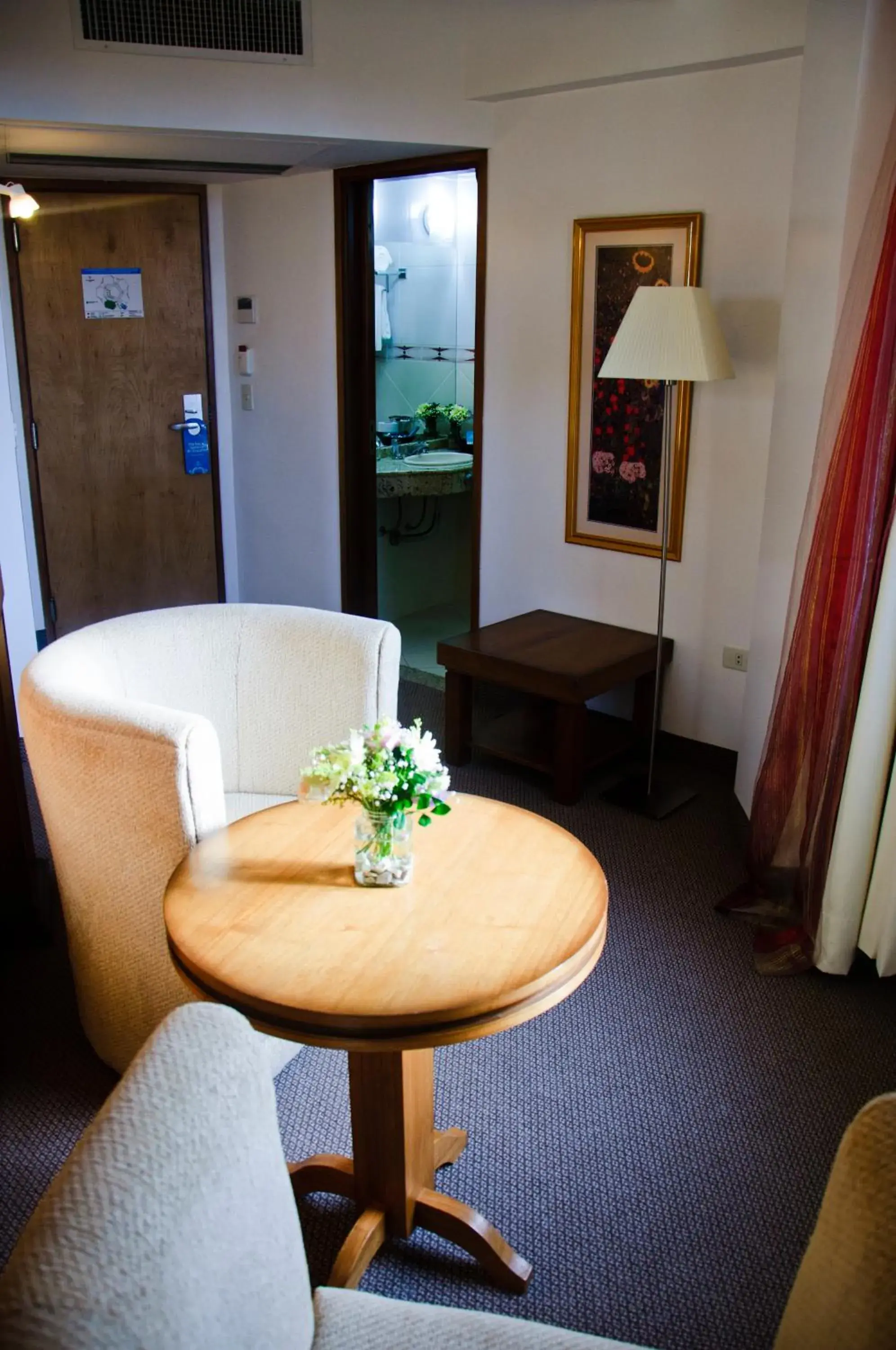 Living room, Seating Area in De la Trinidad Hotel