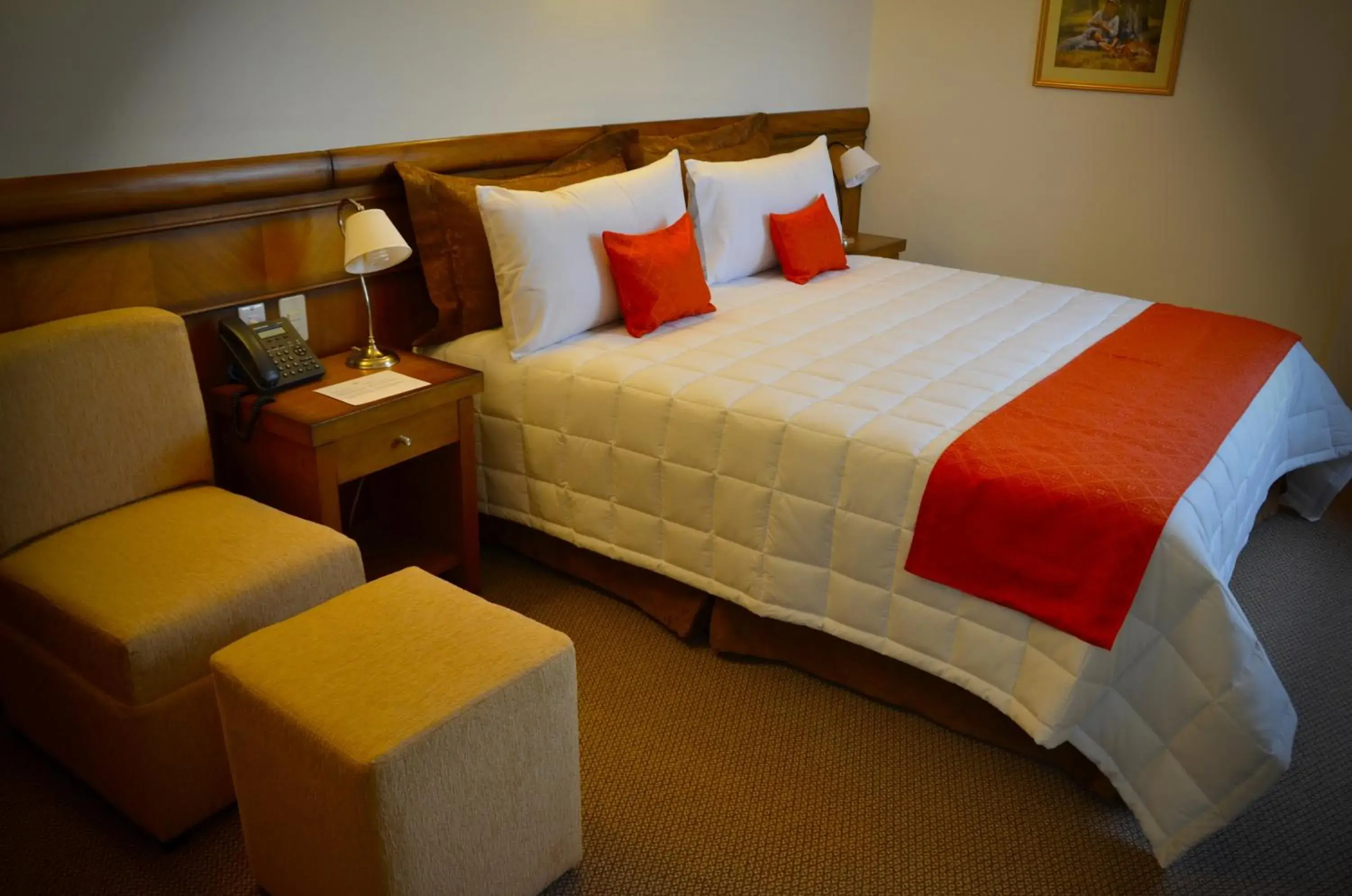Bedroom, Bed in De la Trinidad Hotel
